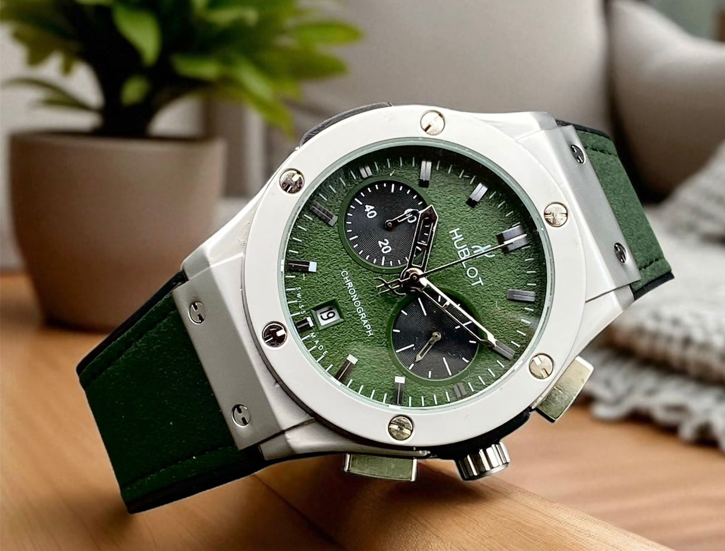 Hublot. Ctono. Working men’s.