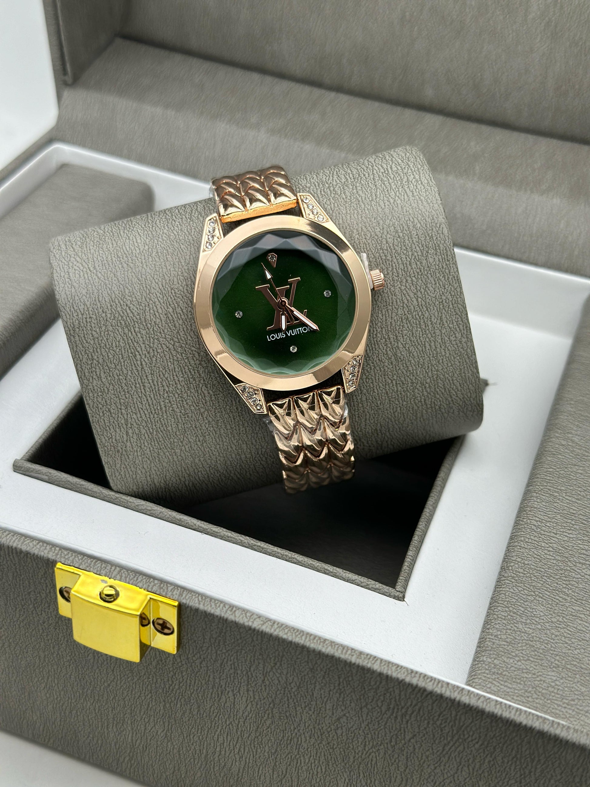 LV women chain watch maurya watch