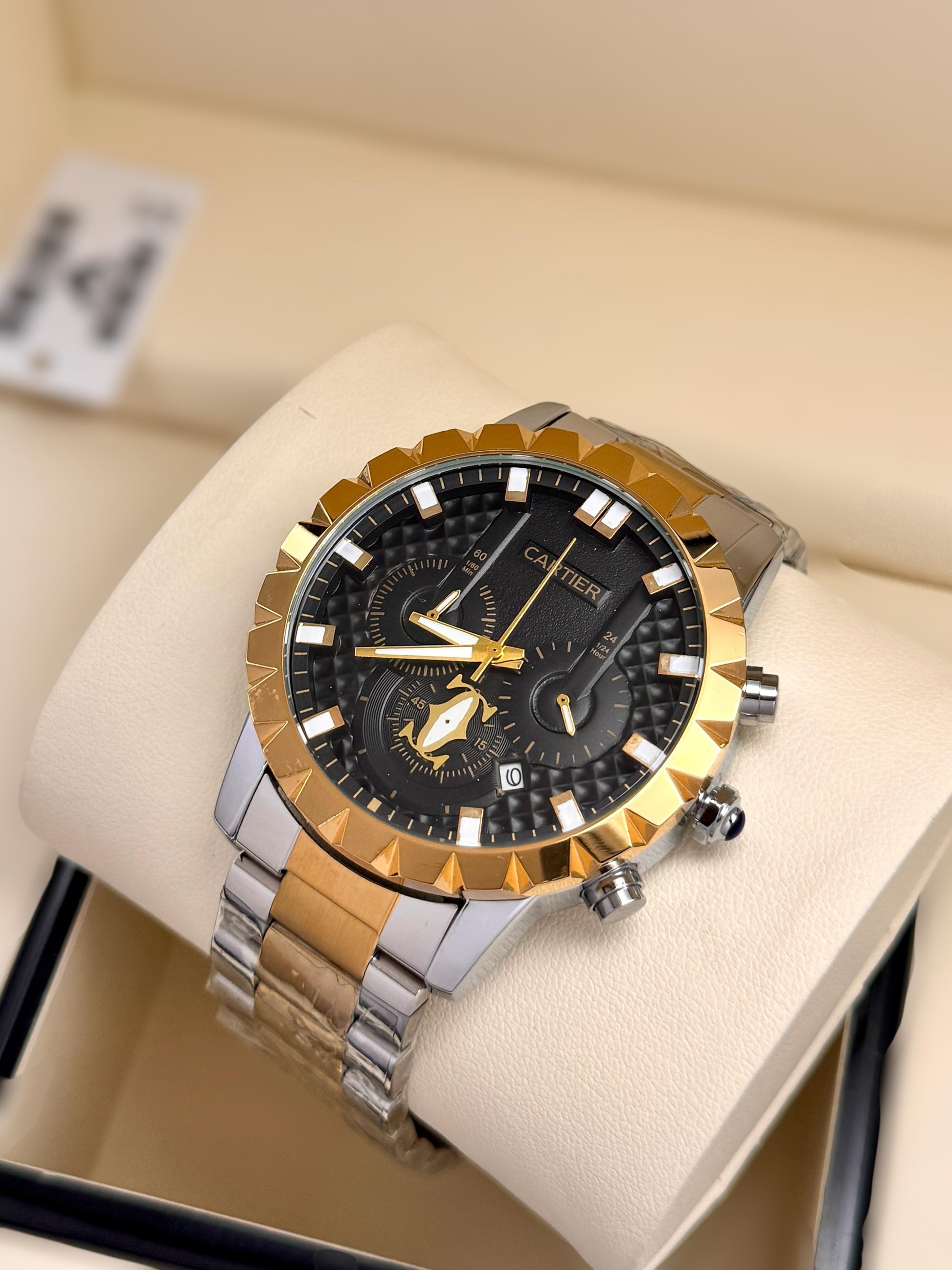 π₯ Cartier Dual-Tone Elegance β For the Bold & Stylish π₯ A.F watch reseller