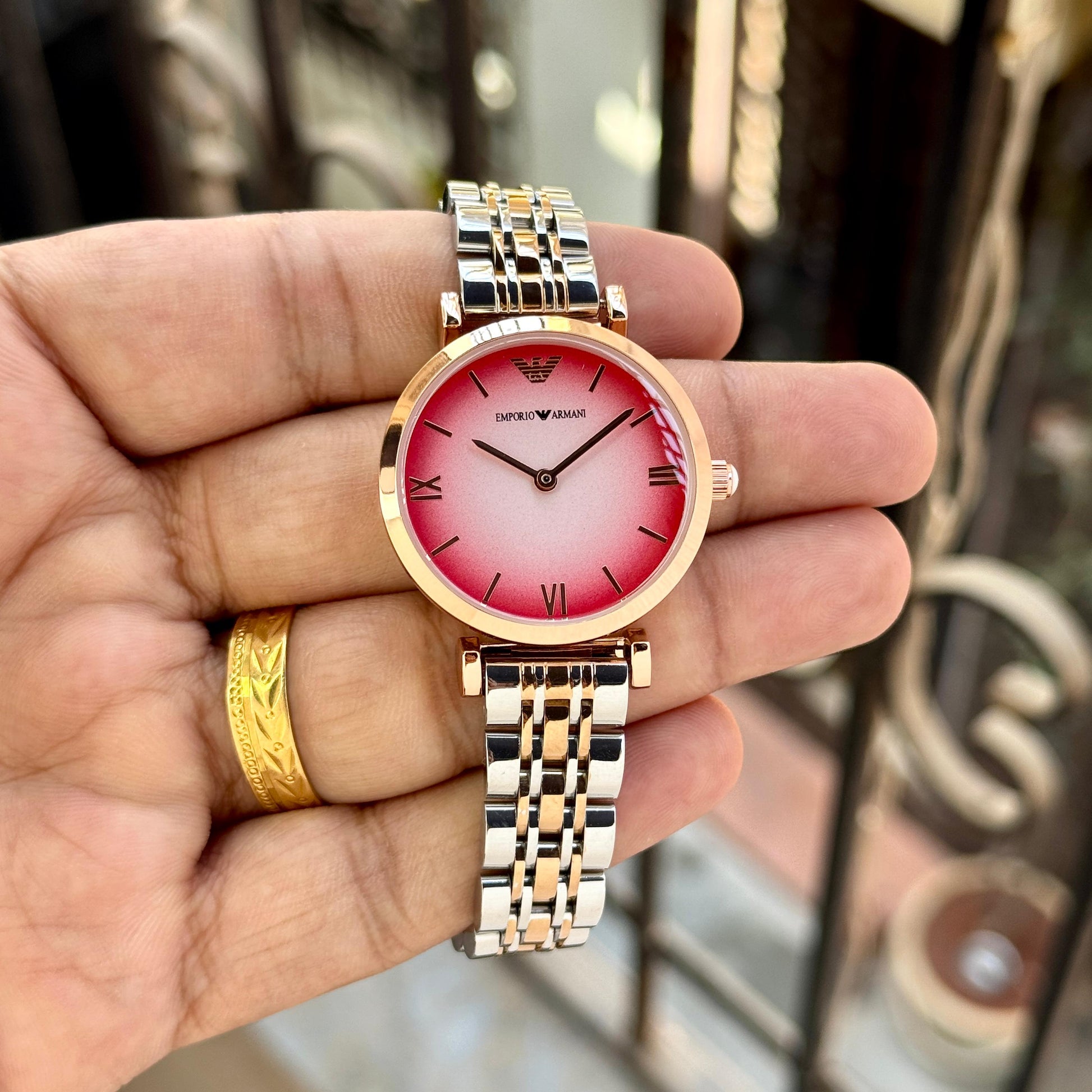 Emporio Armsni for her maurya watch