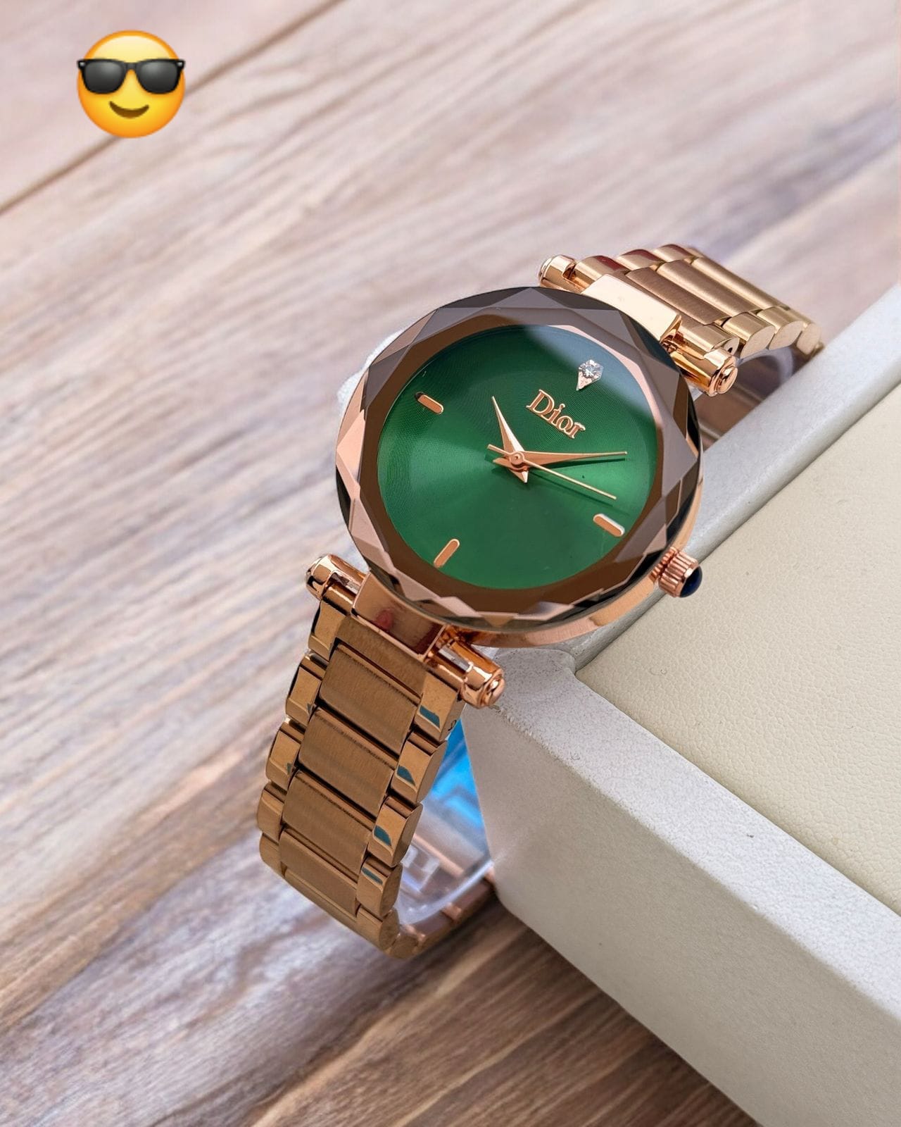 Dior ladies metal chain maurya watch