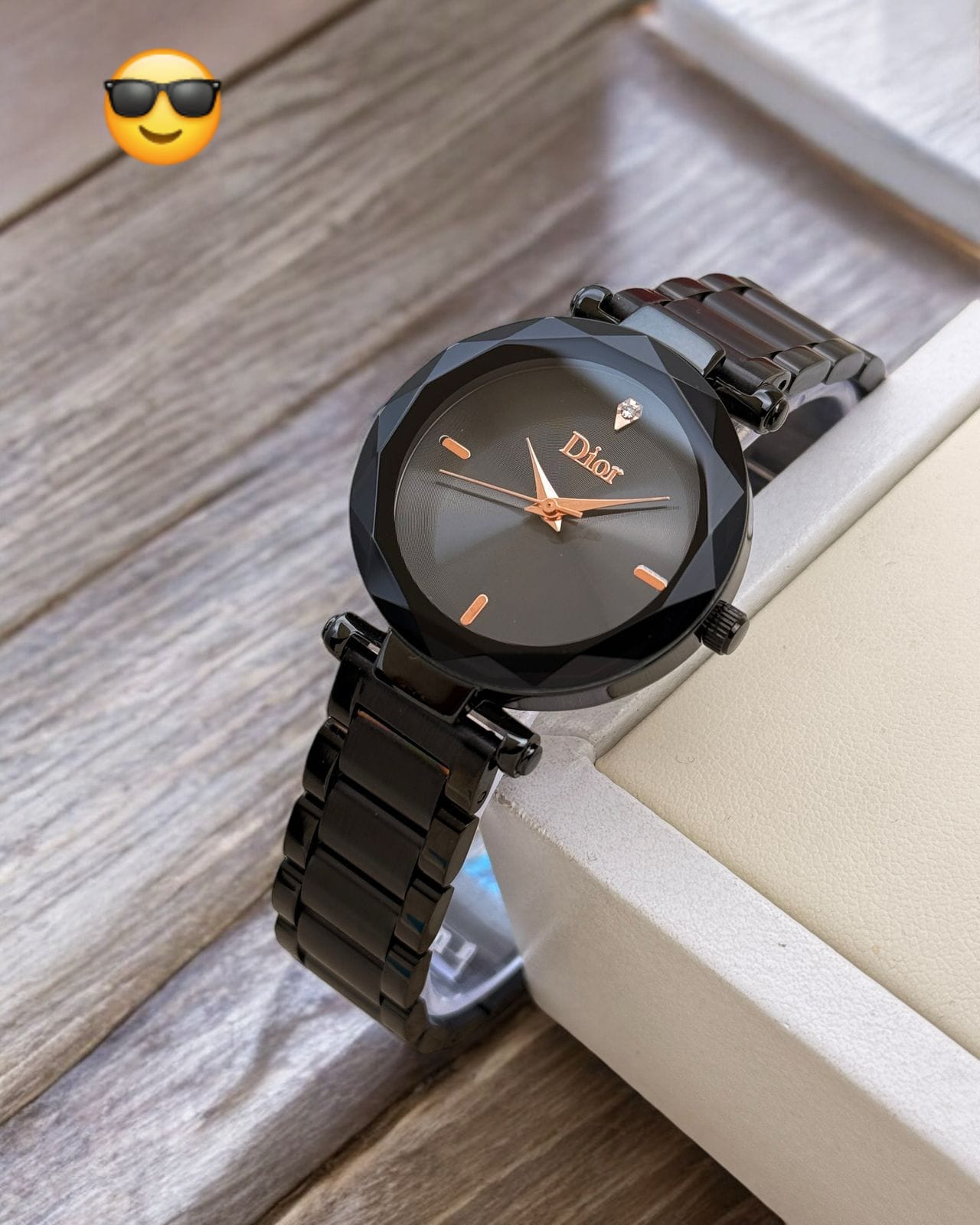 Dior ladies metal chain maurya watch
