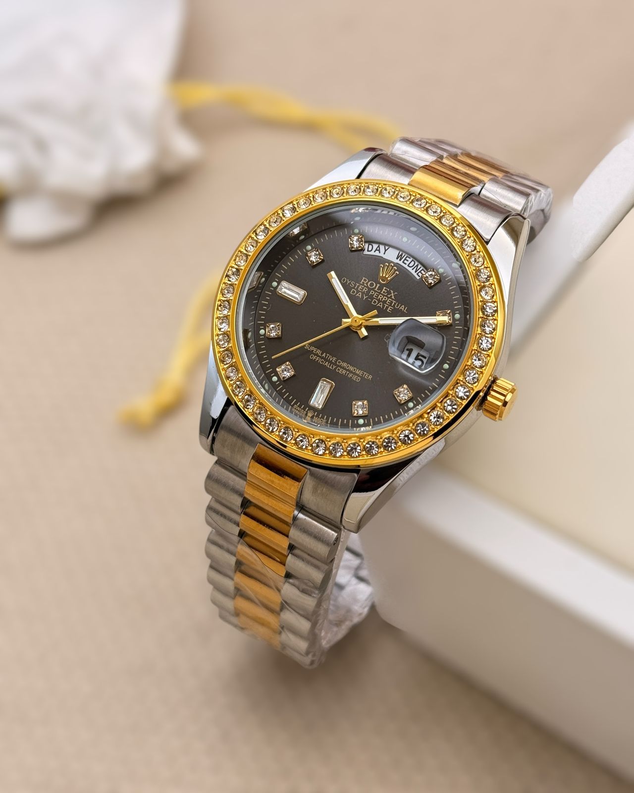 High Quality Rolex DayDate Top Replica 9195 Diamond Plated Rose Gold Bezel maurya watch