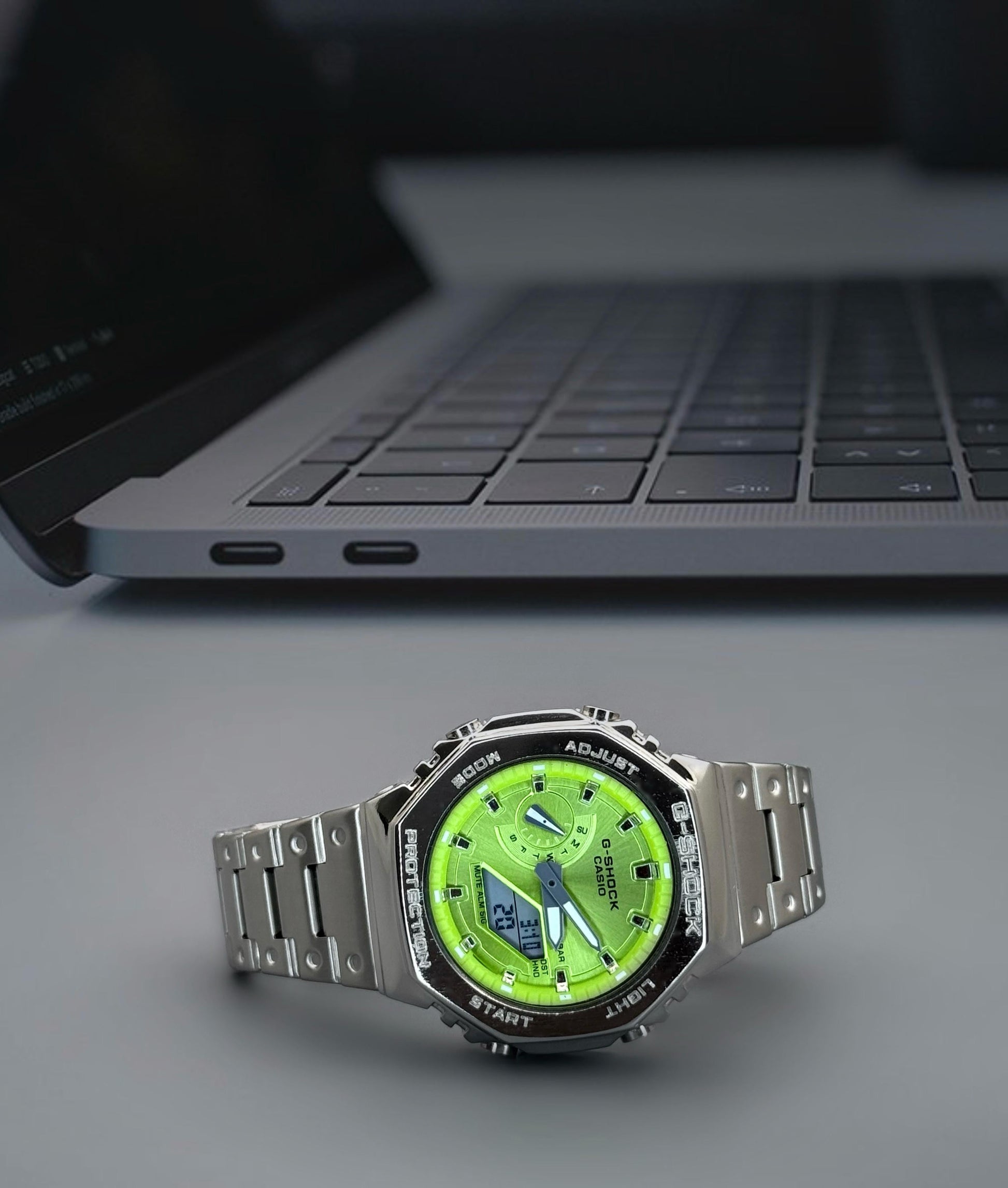 CASIO OAK FULL METAL 44MM Metallic gleam, in an octagonal bezel | G-STEEL 2110D SERIES | maurya watch