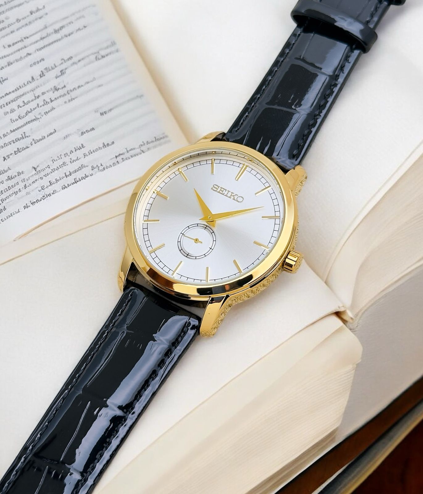 seiko strap watch with golden dial | seiko watch | maurya watch