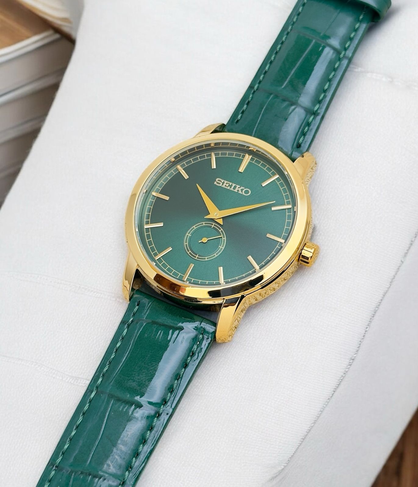 seiko strap watch with golden dial | seiko watch | maurya watch