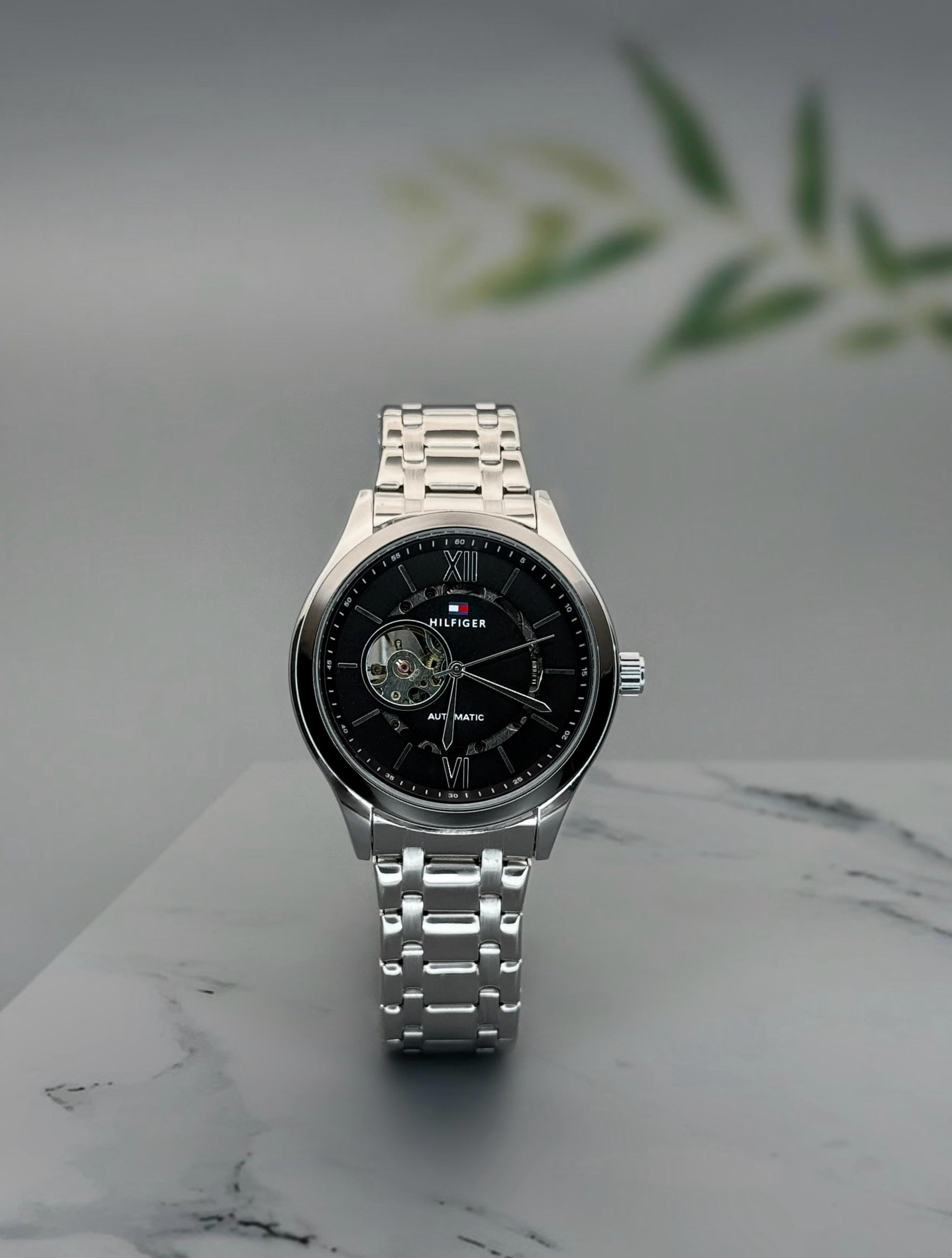 Tommy Hilfiger Automatic with open back Machine🔥 ⭐ ⭐⭐ maurya watch