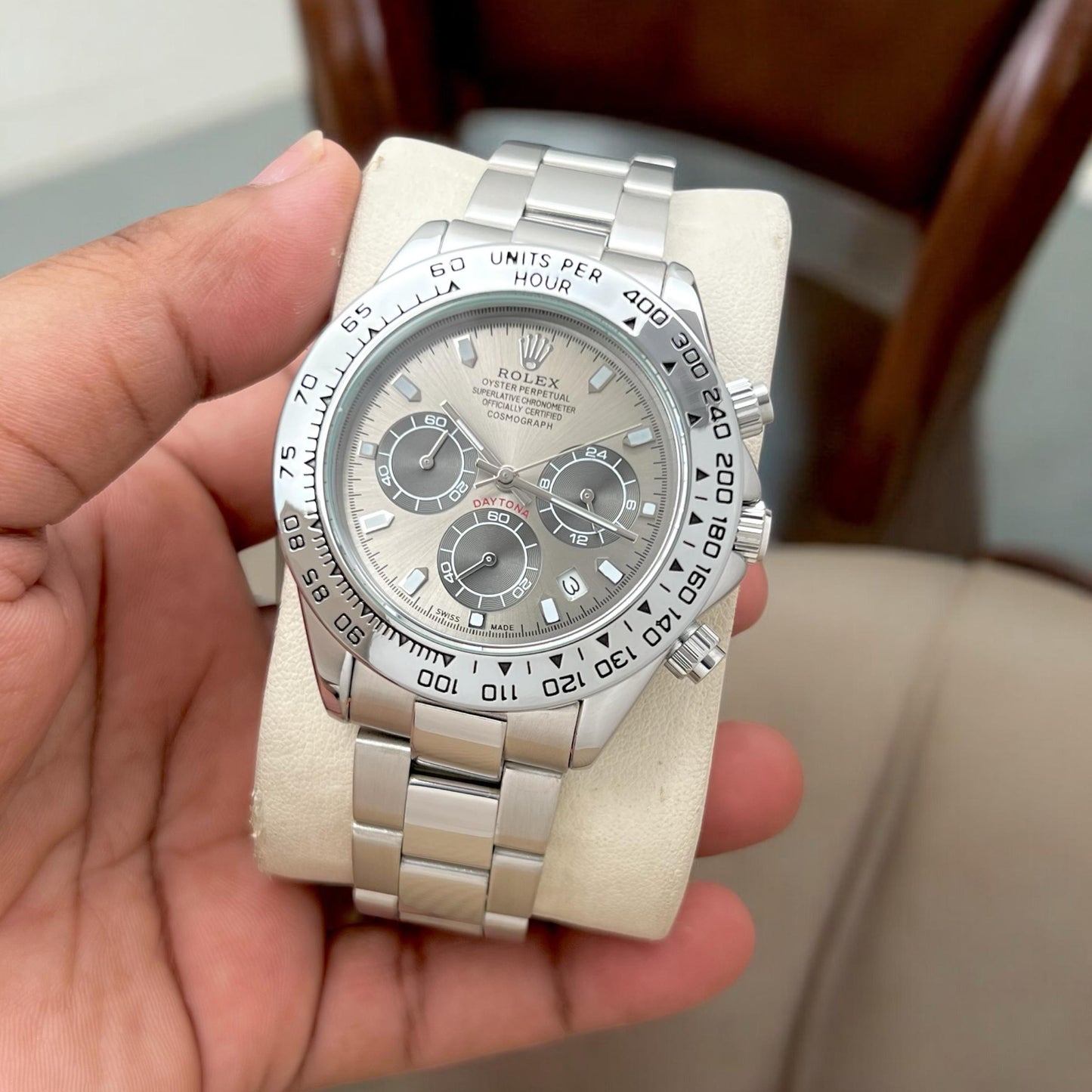 rolex daytona round dial silver chain maurya watch