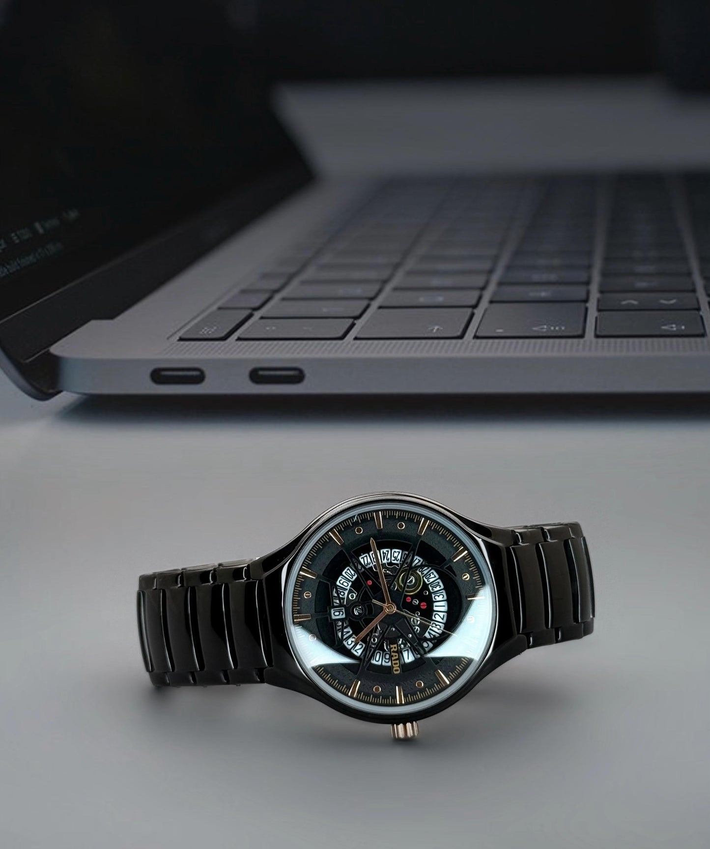Rado true Round dial maurya watch