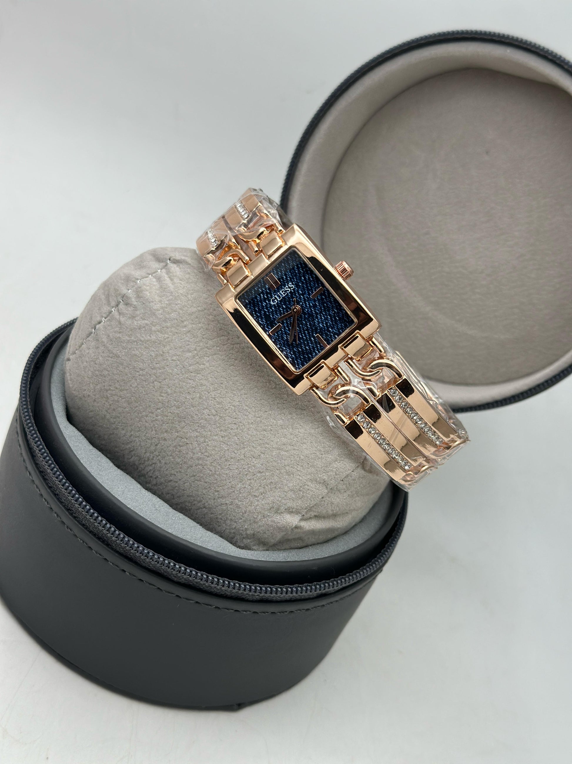 guess,chanel & dior women's watch maurya watch