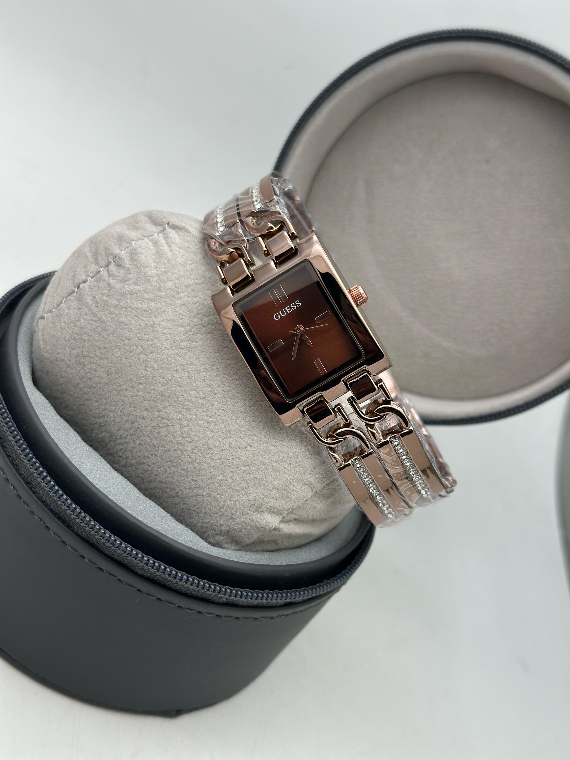guess,chanel & dior women's watch maurya watch