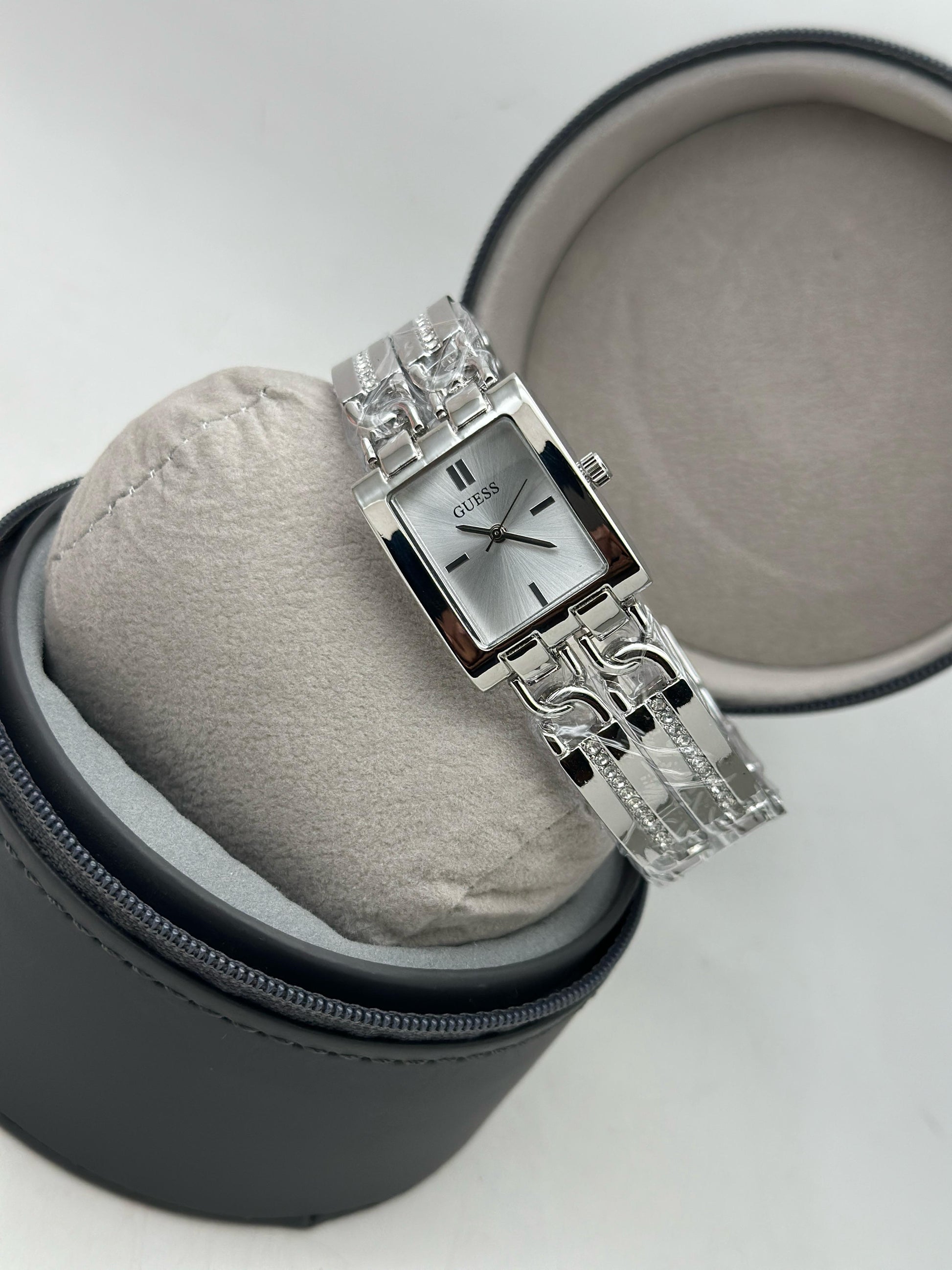 guess,chanel & dior women's watch maurya watch