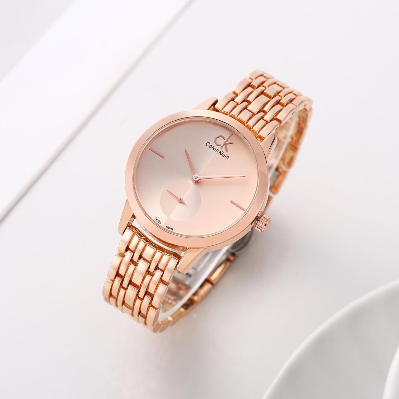 calvin klein, versace, chanel, gucci, swarovski women's watch for her maurya watch
