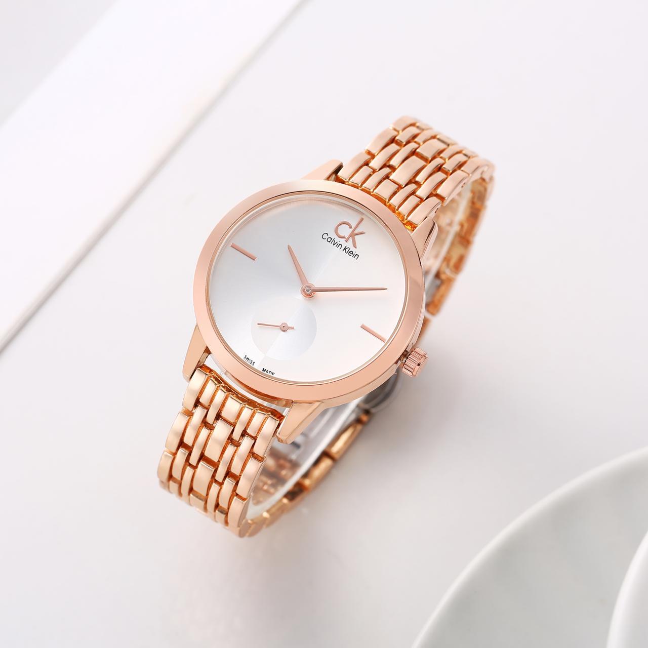calvin klein, versace, chanel, gucci, swarovski women's watch for her maurya watch