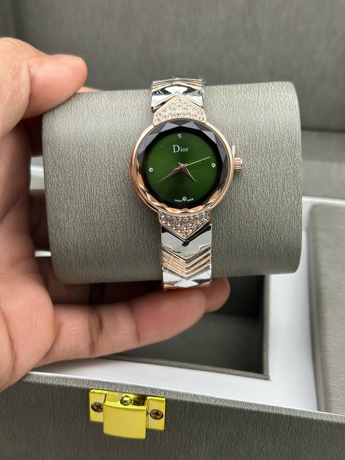Dior women &nbsp;unique Watches for her ROBIN WATCH WHOLESALE