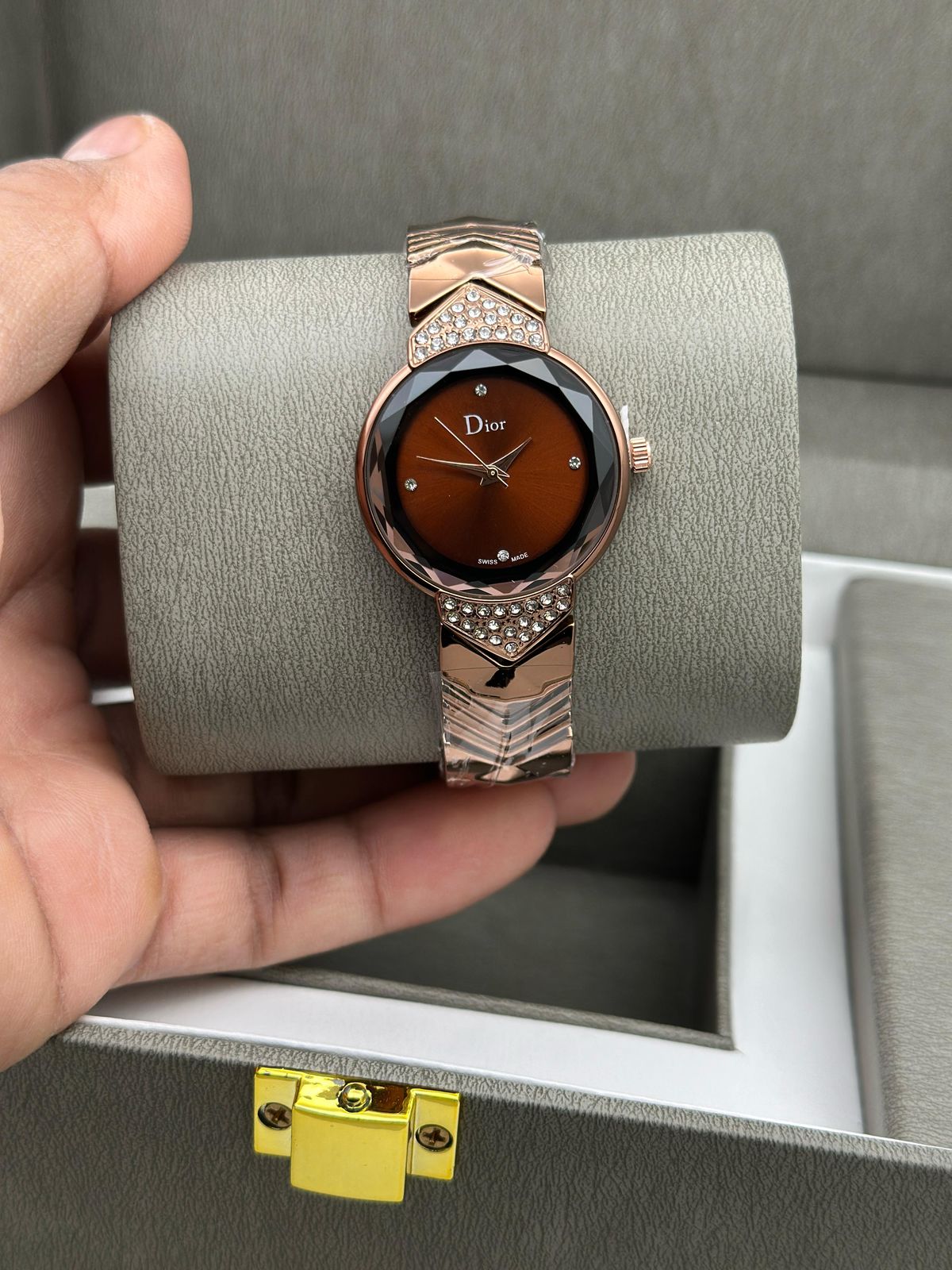 Dior women &nbsp;unique Watches for her ROBIN WATCH WHOLESALE
