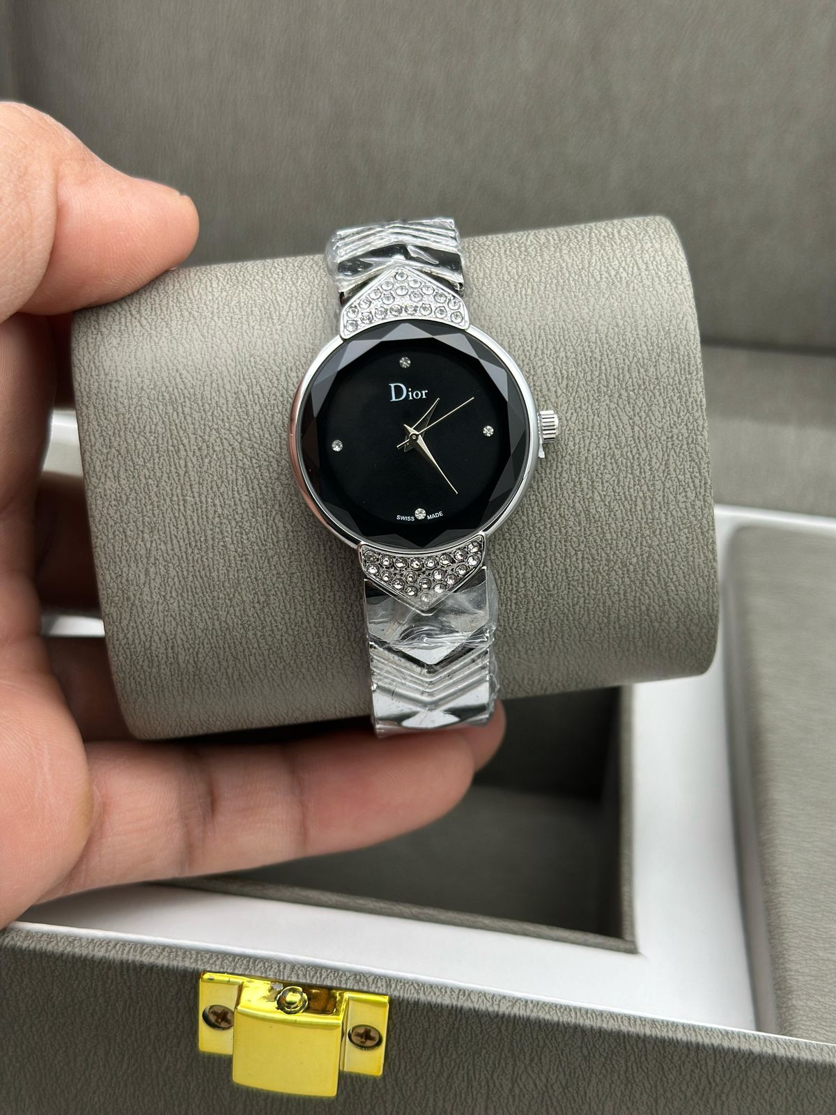 Dior women &nbsp;unique Watches for her ROBIN WATCH WHOLESALE