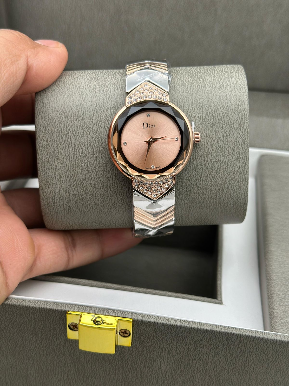 Dior women &nbsp;unique Watches for her ROBIN WATCH WHOLESALE