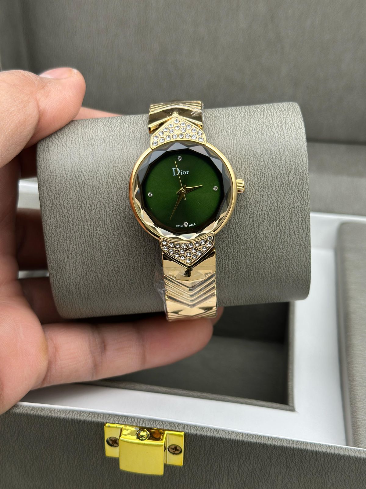 Dior women &nbsp;unique Watches for her ROBIN WATCH WHOLESALE