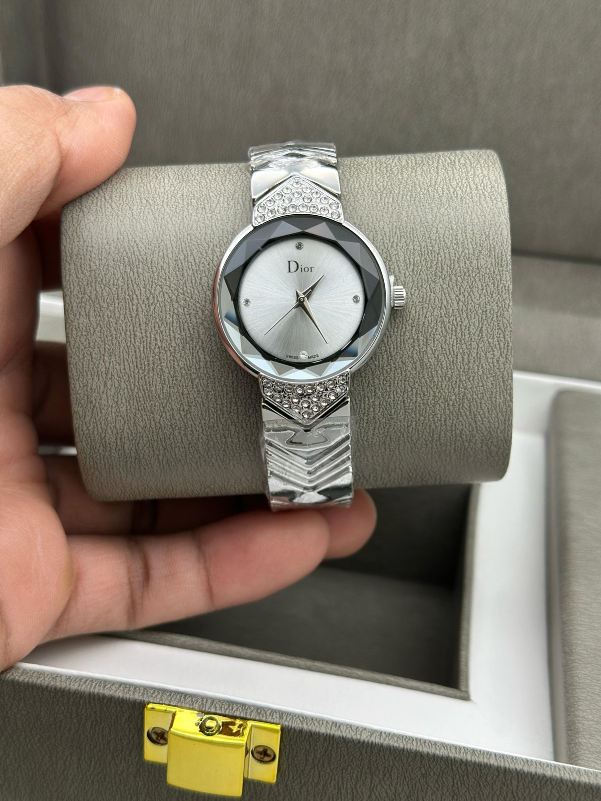Dior women &nbsp;unique Watches for her ROBIN WATCH WHOLESALE