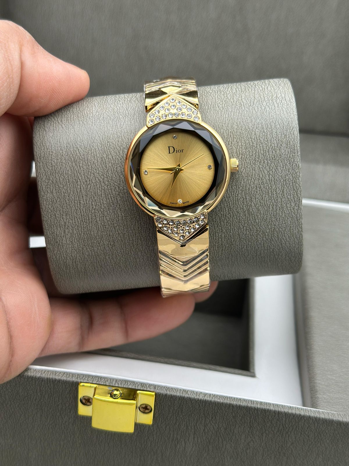 Dior women &nbsp;unique Watches for her ROBIN WATCH WHOLESALE