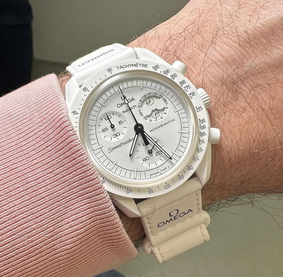 OMEGA x SWATCH – Speedmaster MoonSwatch 🌙🚀 fashnetic watch wholeseller