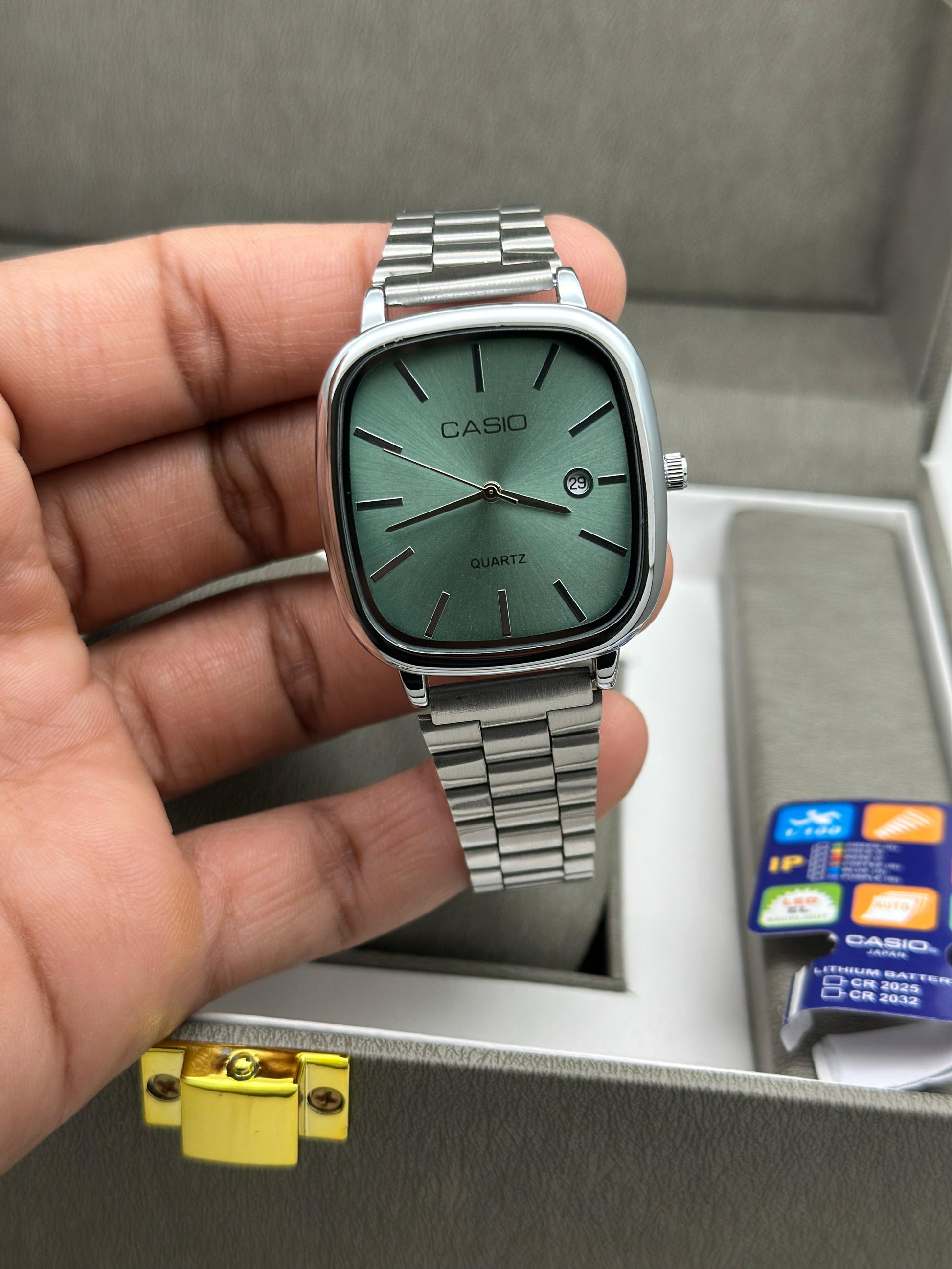 CASIO vintage LTP-E117D Analog Stainless Steel Watch for Unisex invogue watches