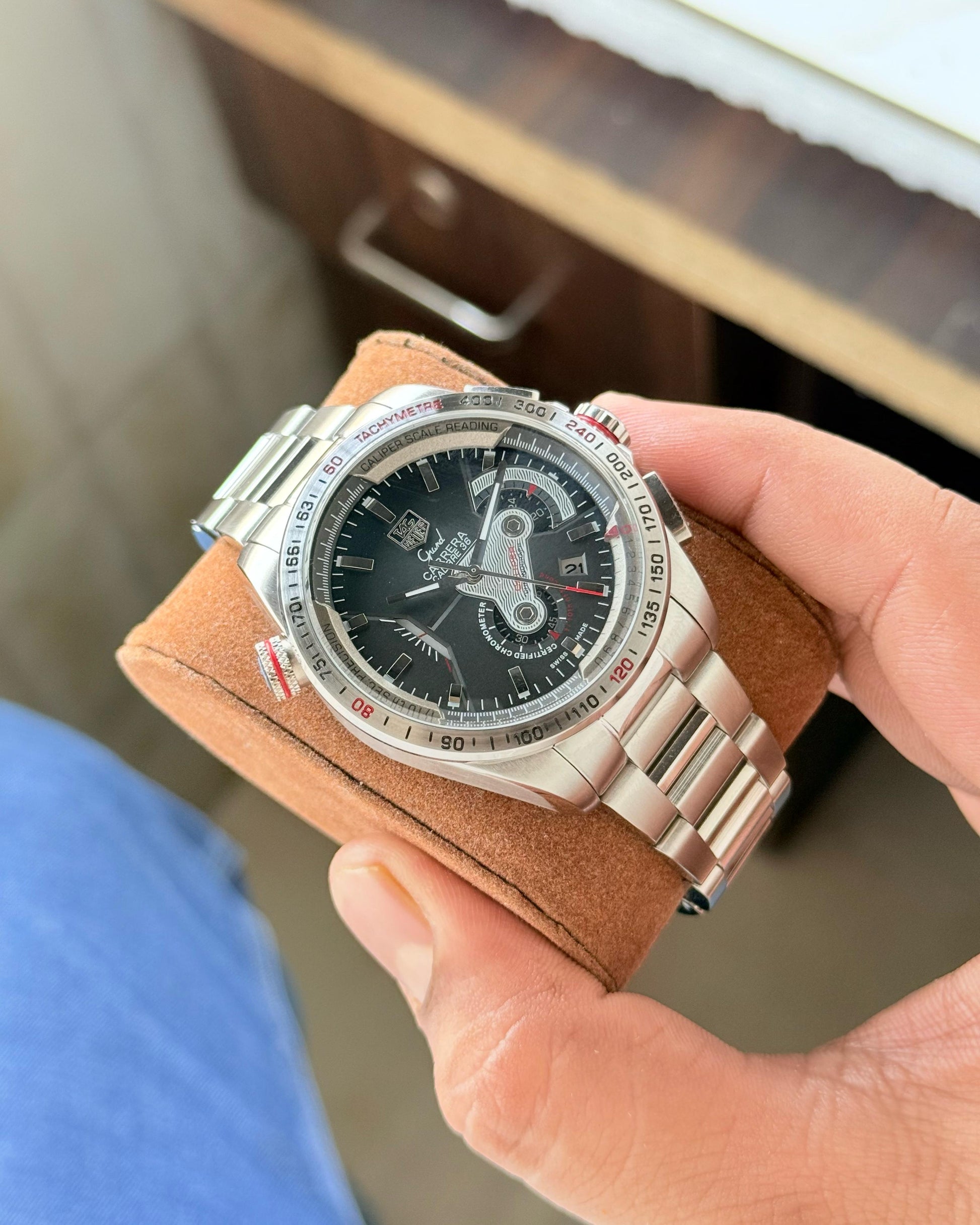 EXCLUSIVE RANGE FOR AN EXCLUSIVE SHINNING WRIST ❣ H.R.S watches