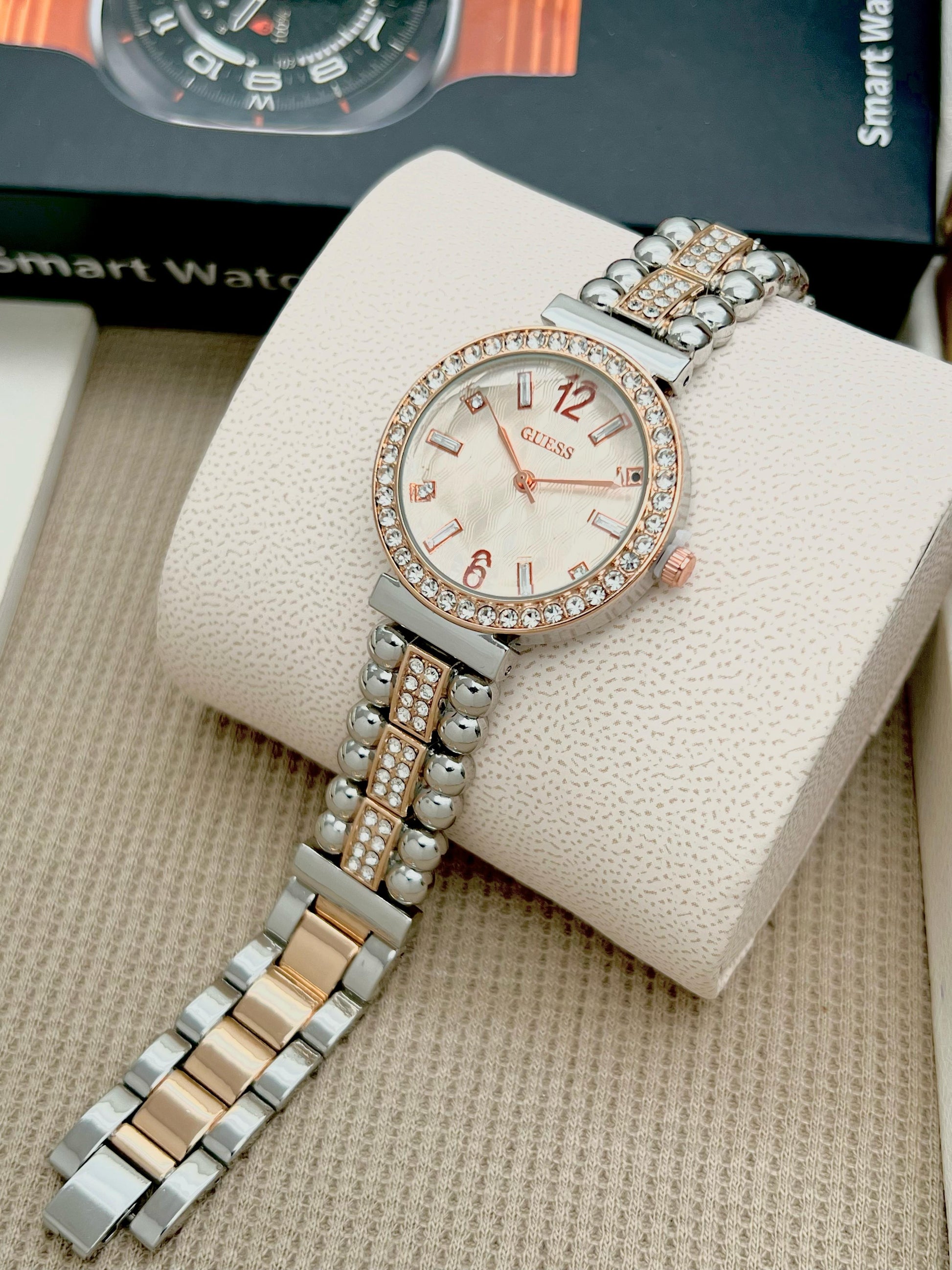Ladies watch  Daimond  Premium quality ROBIN WATCH WHOLESALE