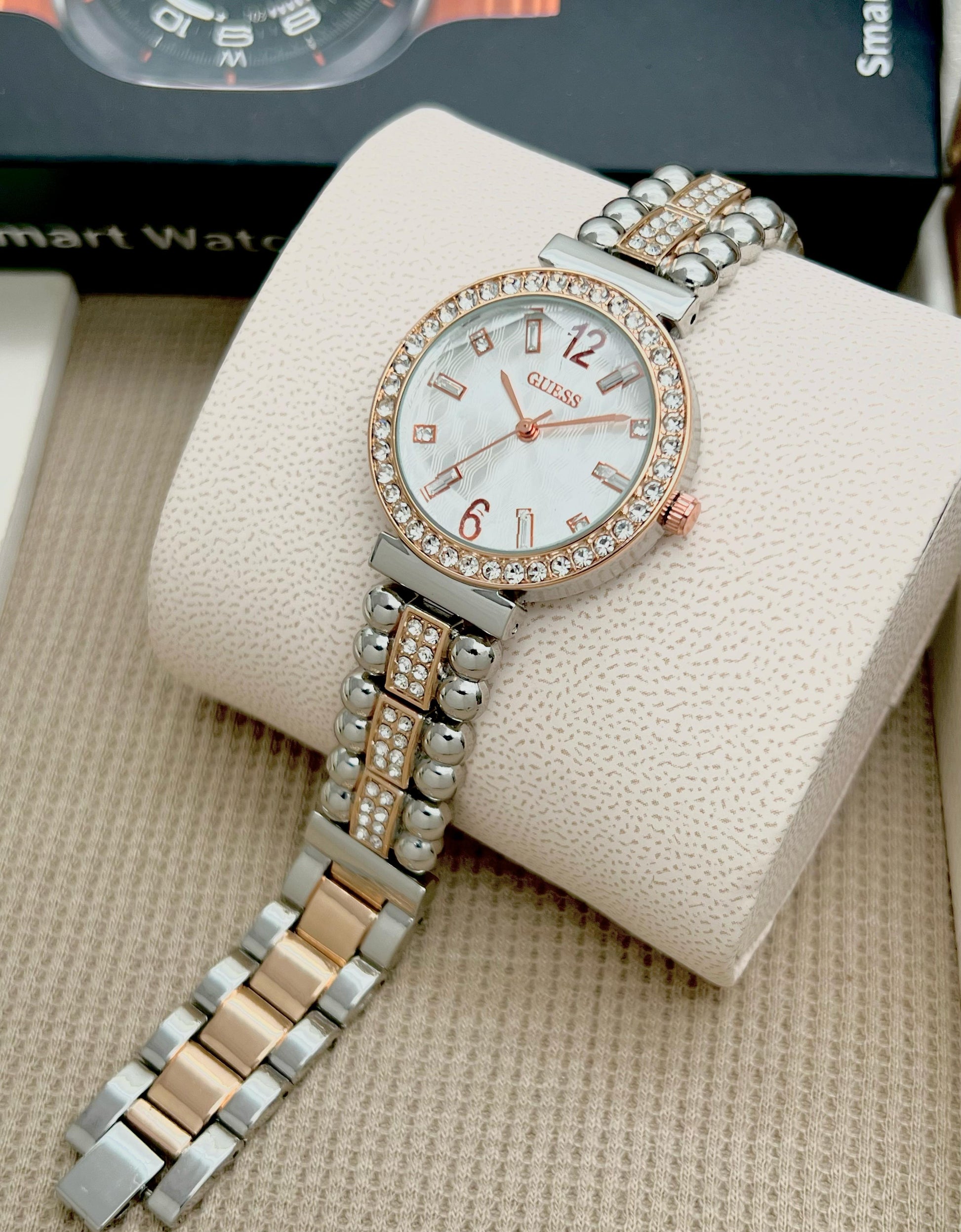 Ladies watch  Daimond  Premium quality ROBIN WATCH WHOLESALE
