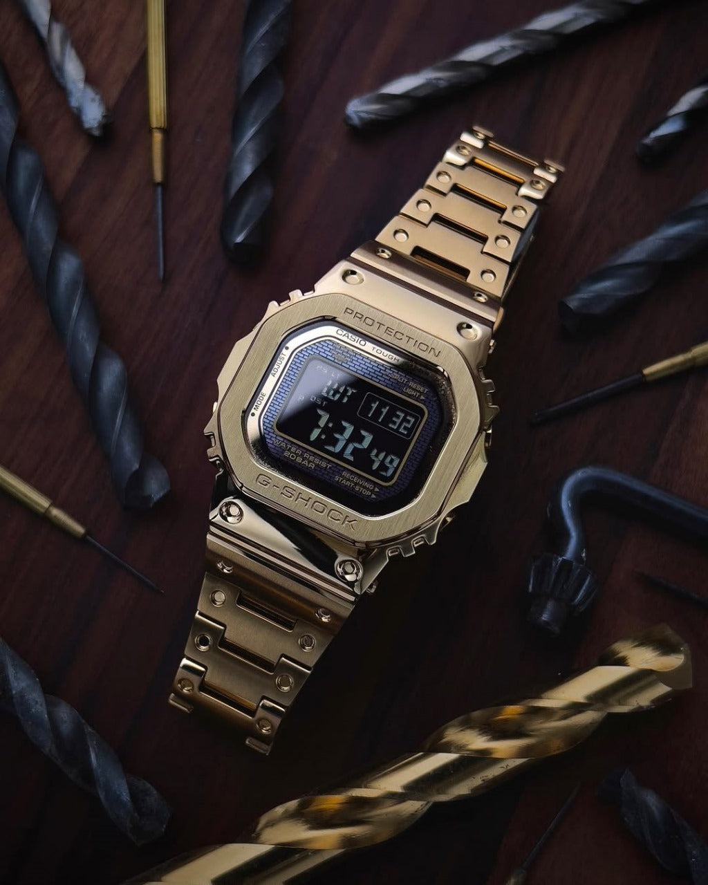 g shock golden chain H.R.S watches