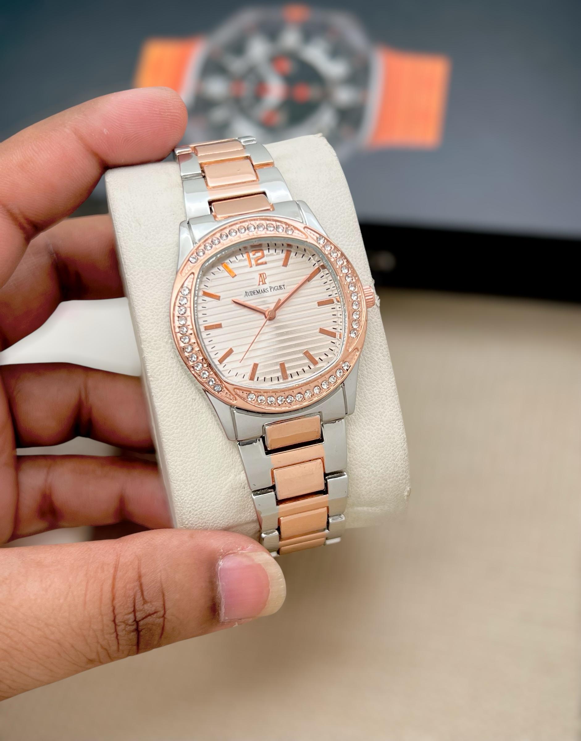 Audemars piguet  Ladies watch   Premium quality ROBIN WATCH WHOLESALE