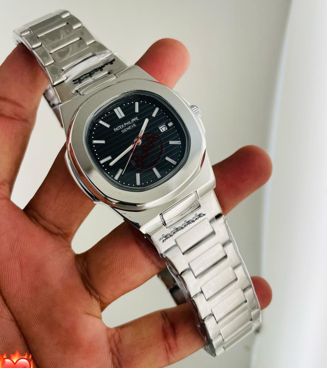 PP GENTS GOOD QUALITY  BUTTERFLY LOCK Quartz maurya watch