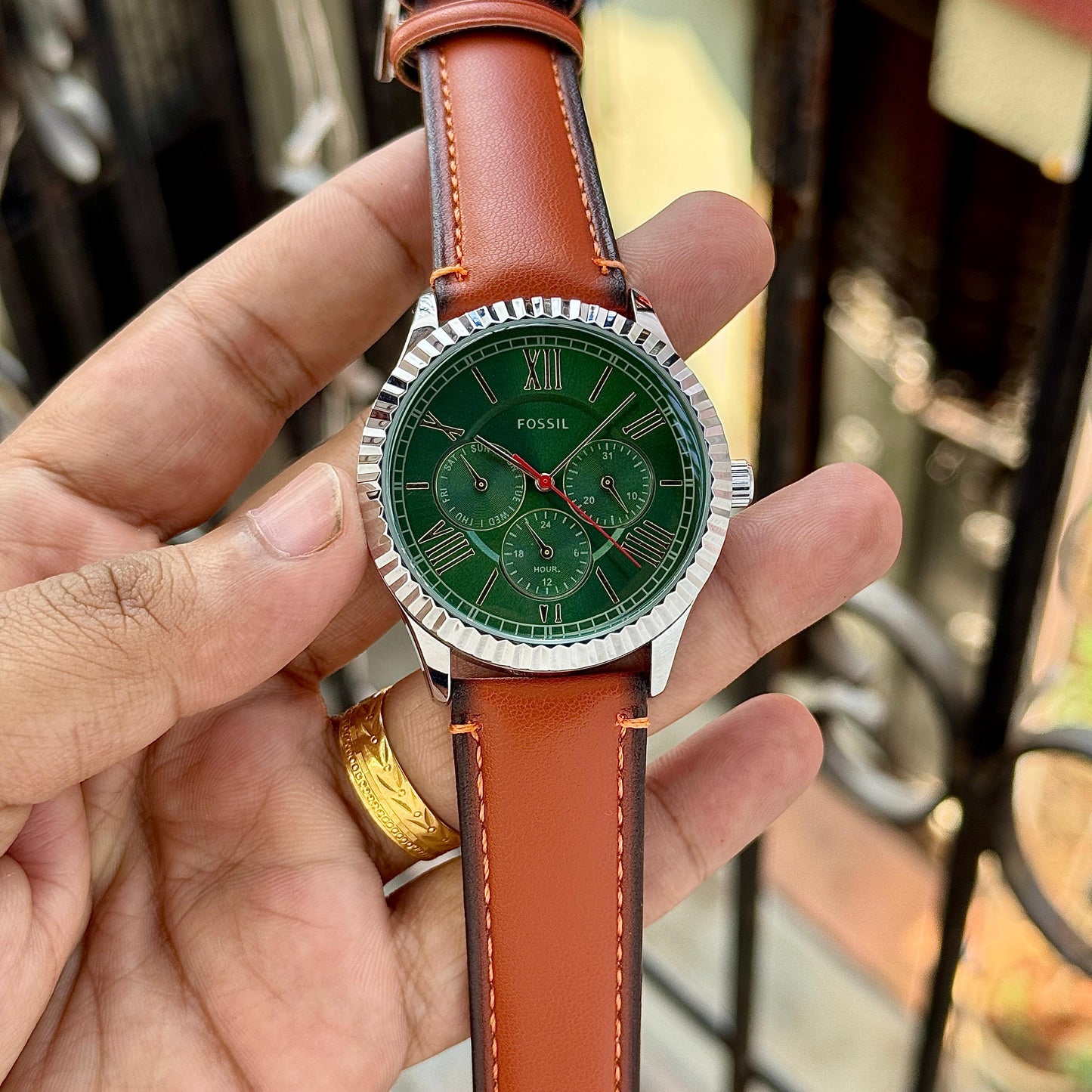 FOSSIL CHAPMAN  For Men maurya watch