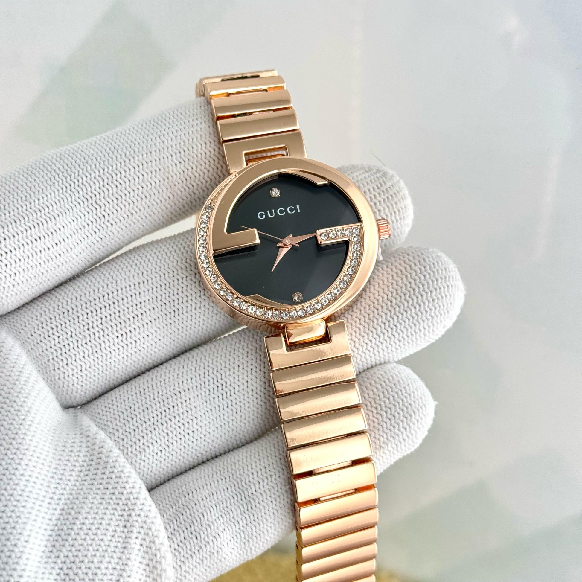 GUCCI women's watch maurya watch