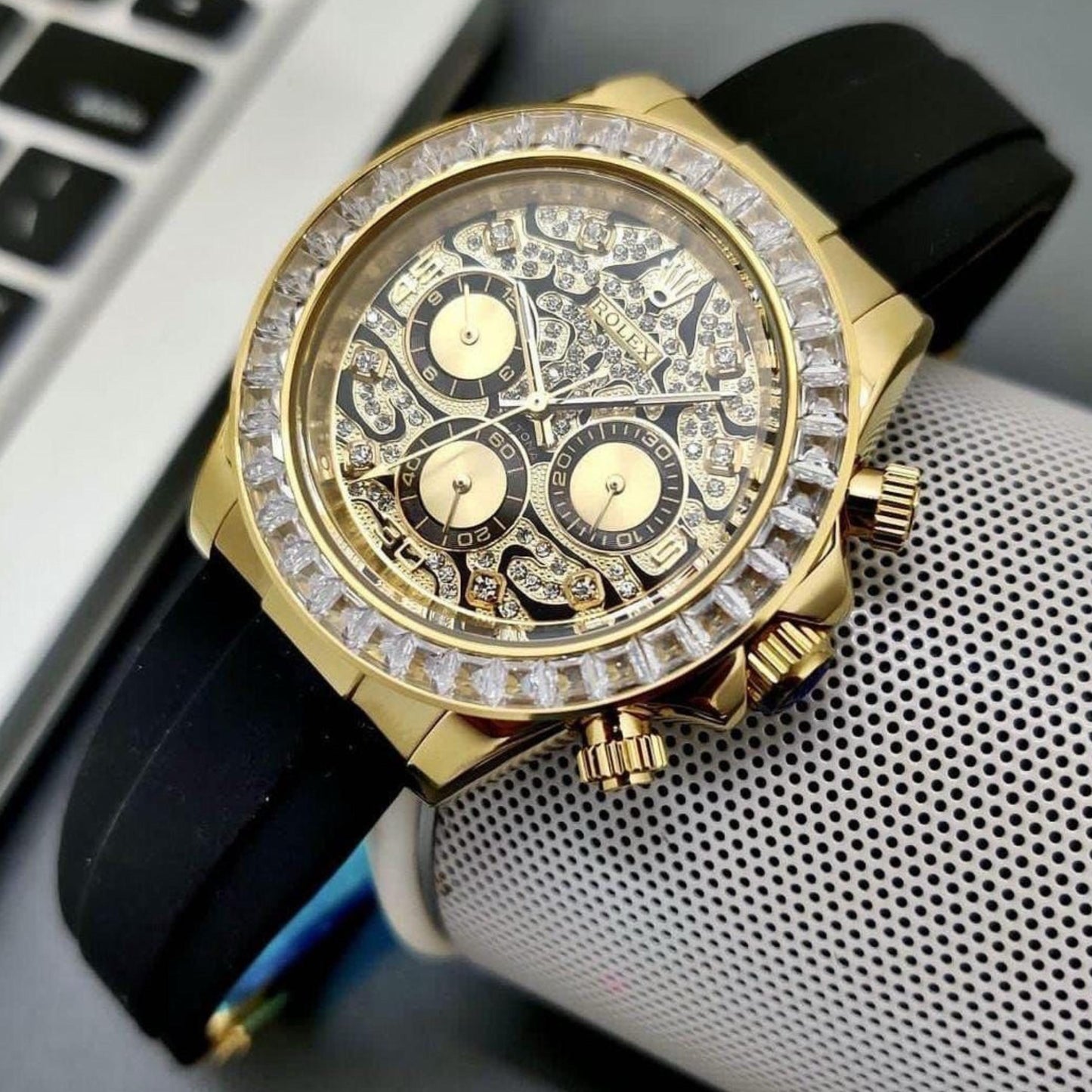 The Rolex Cosmograph Daytona Men's White Gold With Dimond Bazel Dial Original Stainless Steel Watch ✨ maurya watch