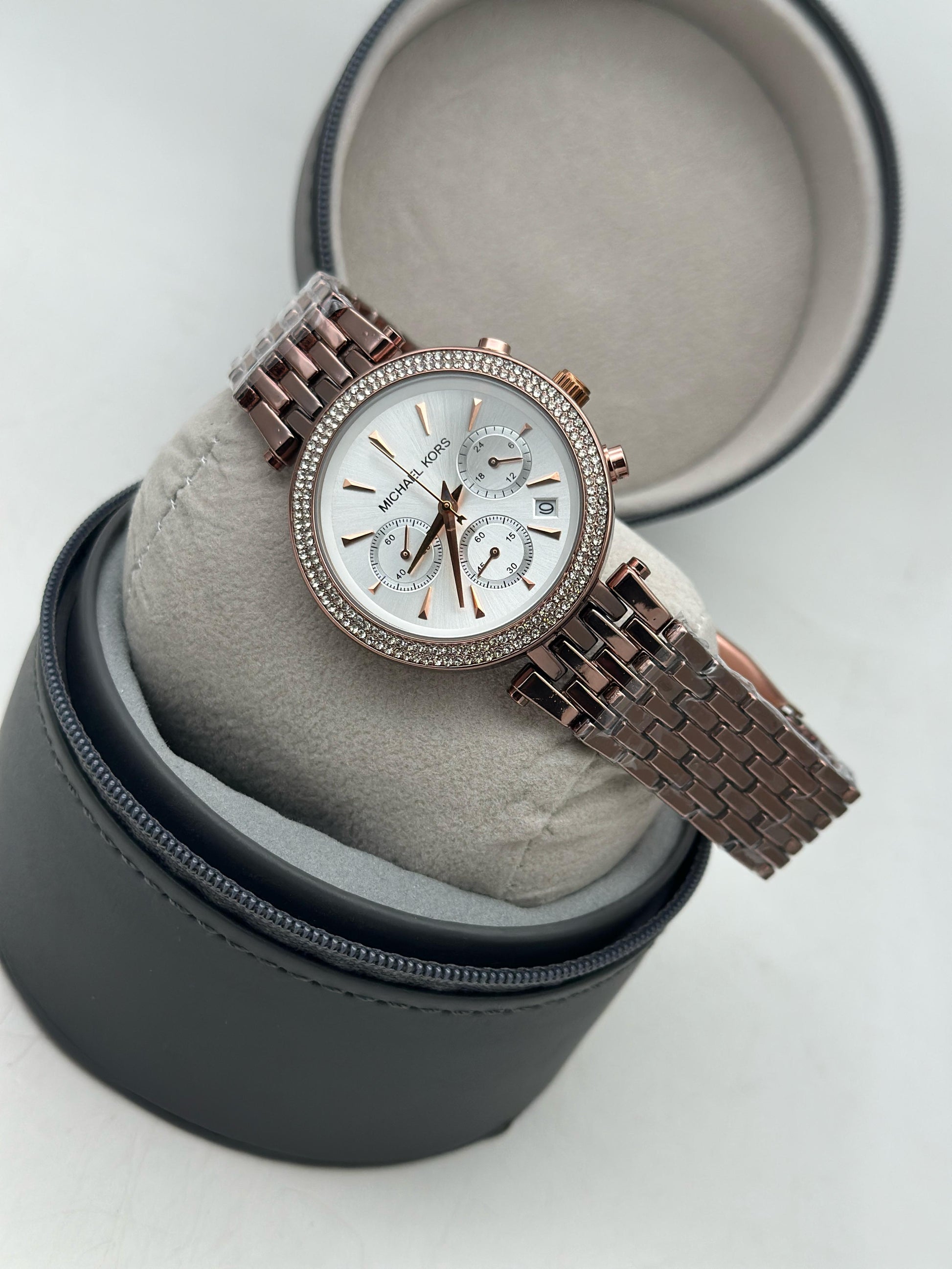 Michael Kors Chronograph Rose Gold First Copy Watch – Quartz Movement maurya watch