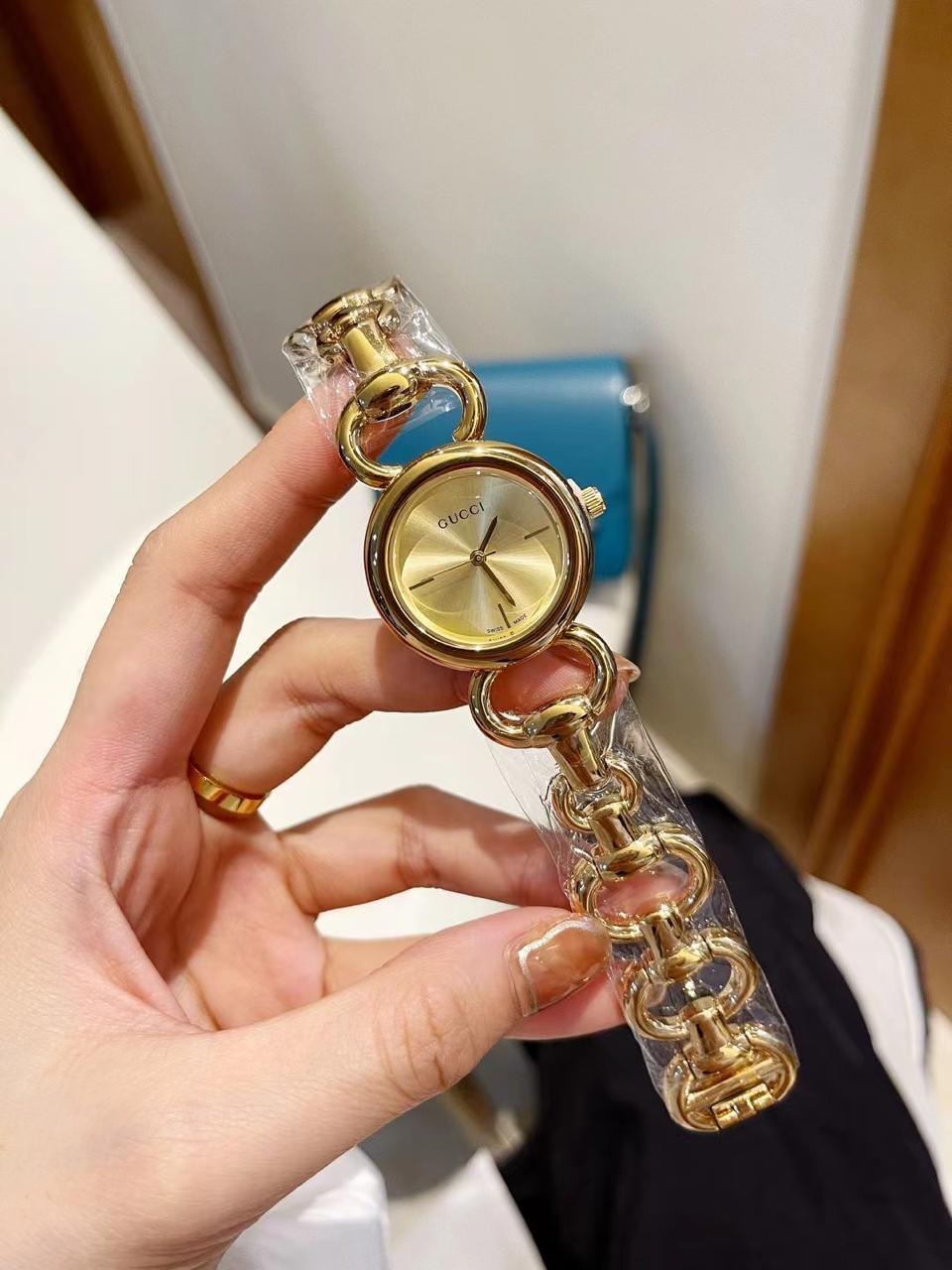 Gucci Style Gold Designer First Copy Watch – Women's Quartz Movement maurya watch