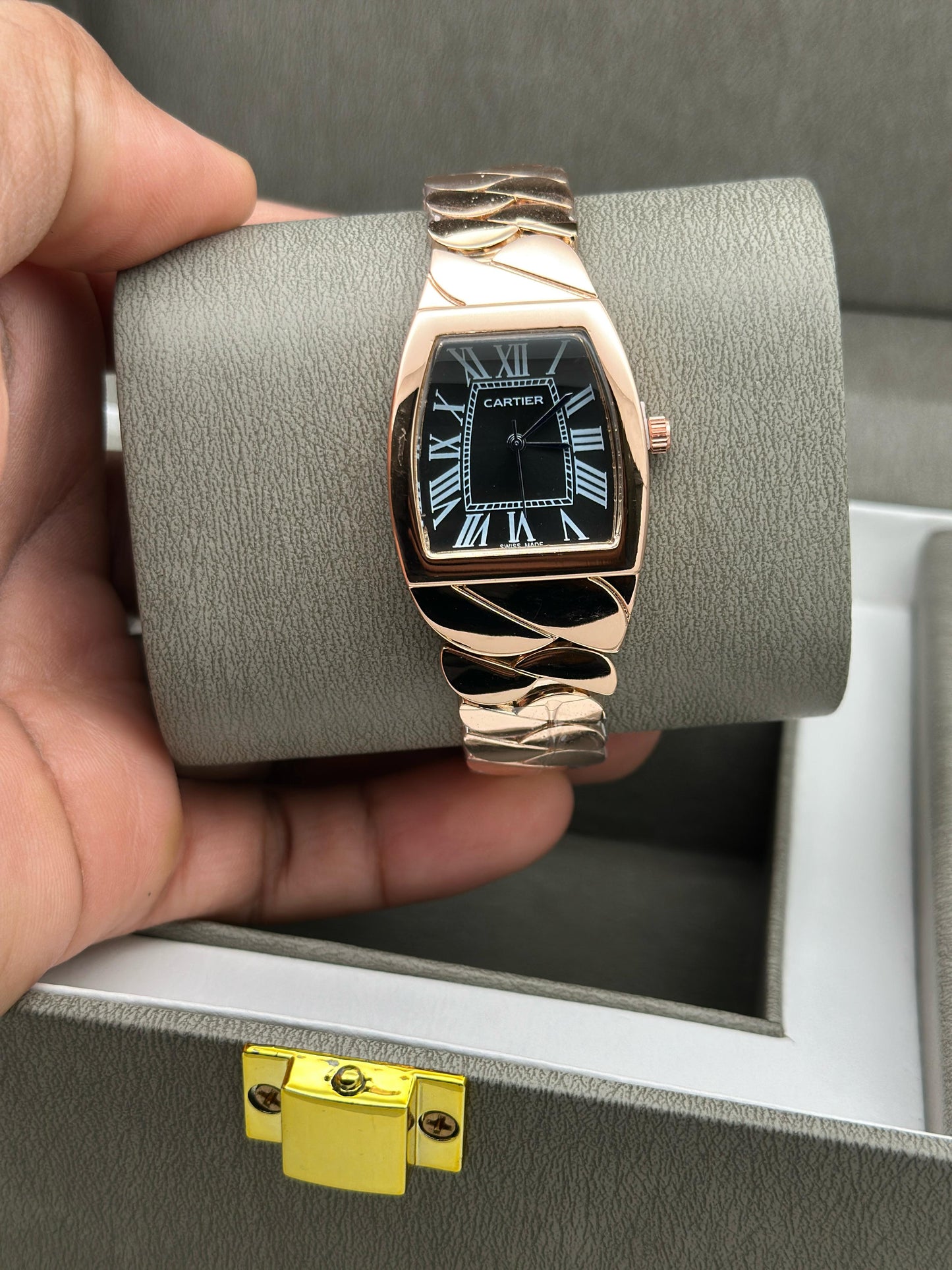 Cartier women watch for her maurya watch