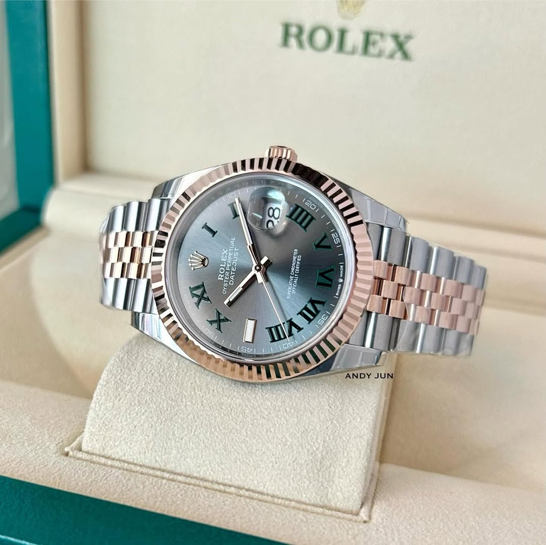 Rolex day Date giving an elite design for your wrist. maurya watch
