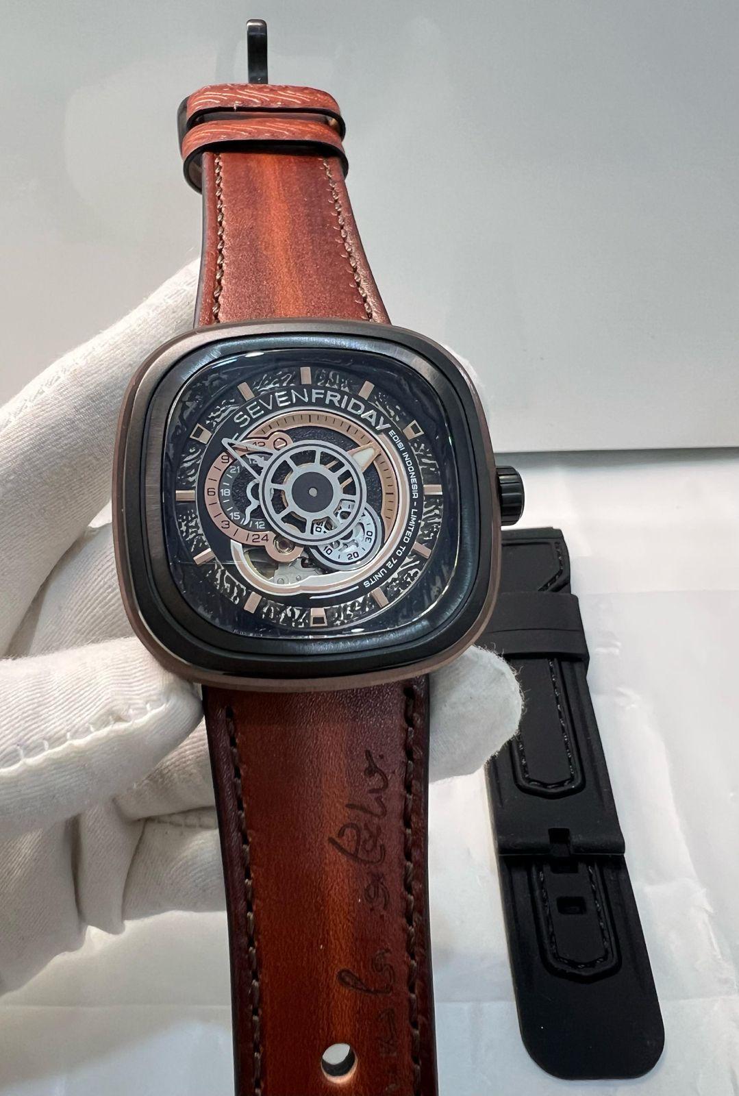 Shaven friday high quality  maurya watch