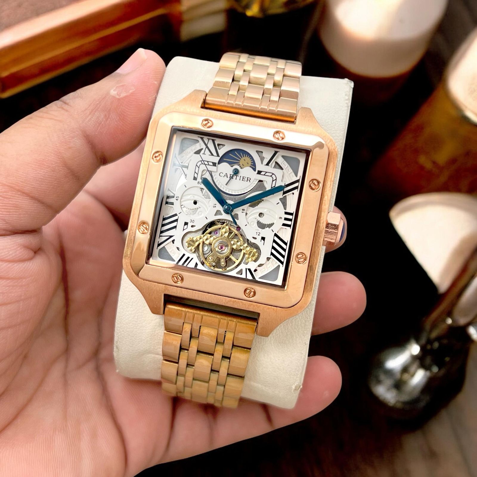 CARTIER square caseautomatic machine maurya watch