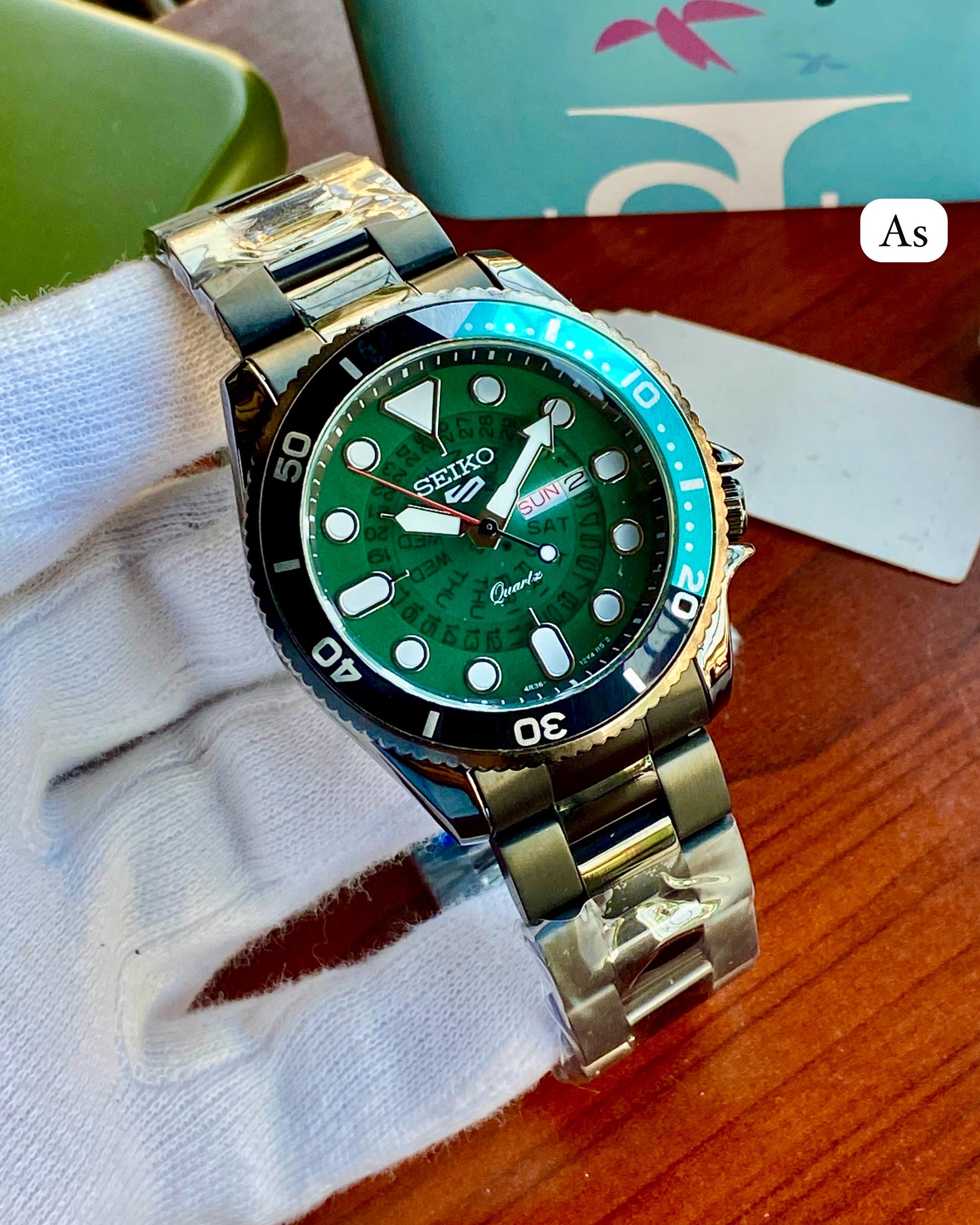SEIKO Pure metal day date maurya watch