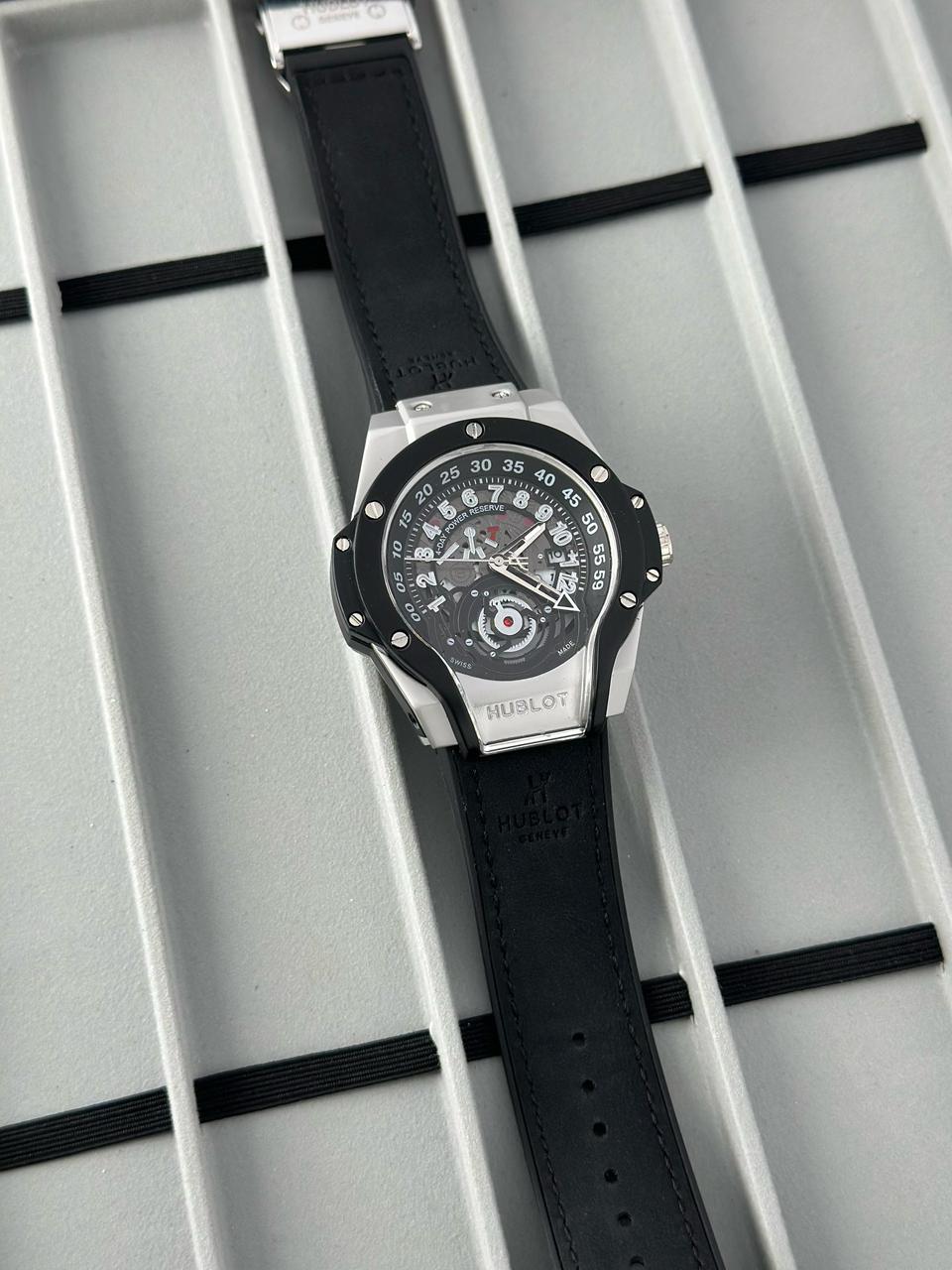 Hublot Gent’s Date Working Leather belt maurya watch