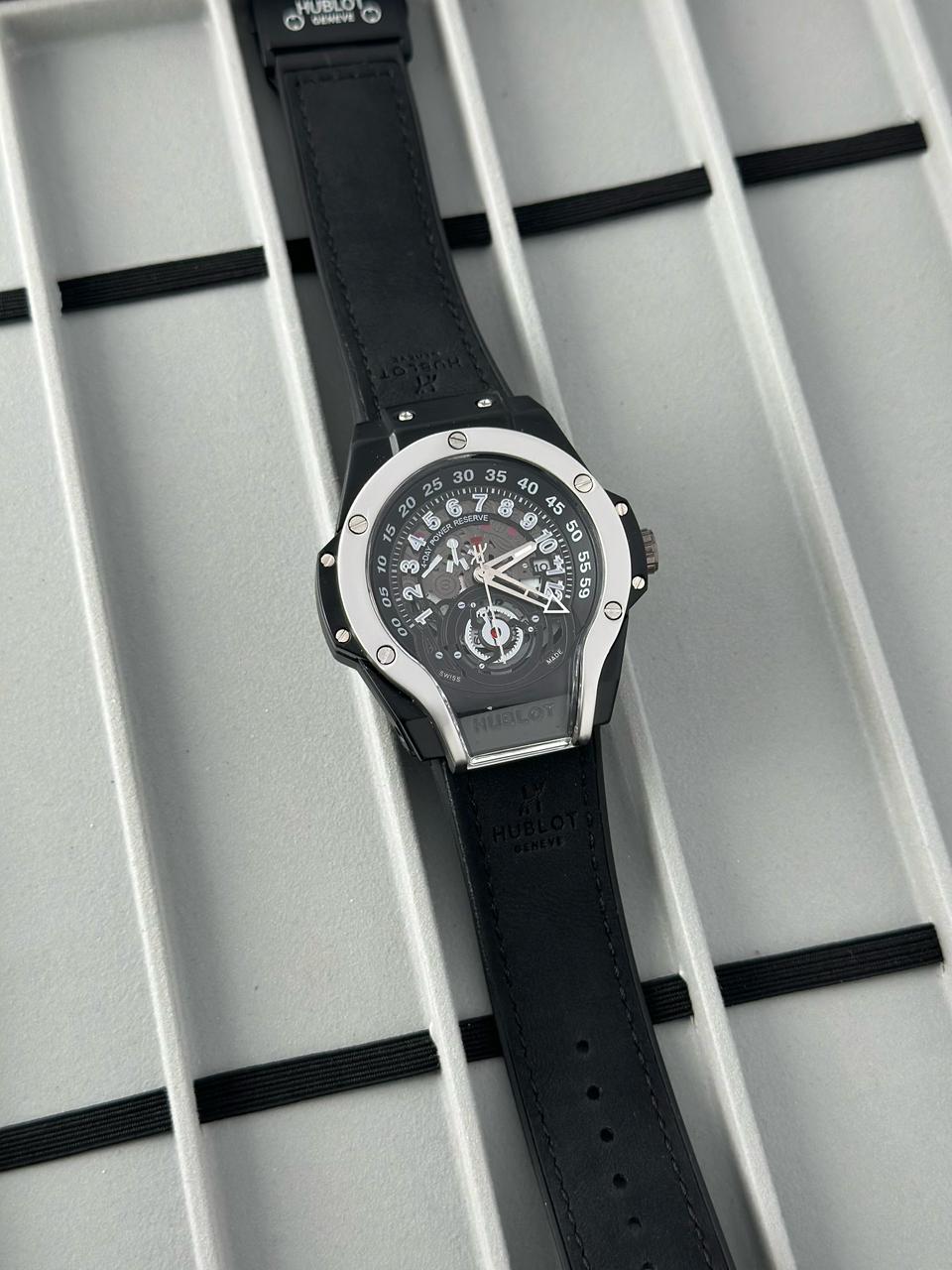 Hublot Gent’s Date Working Leather belt maurya watch