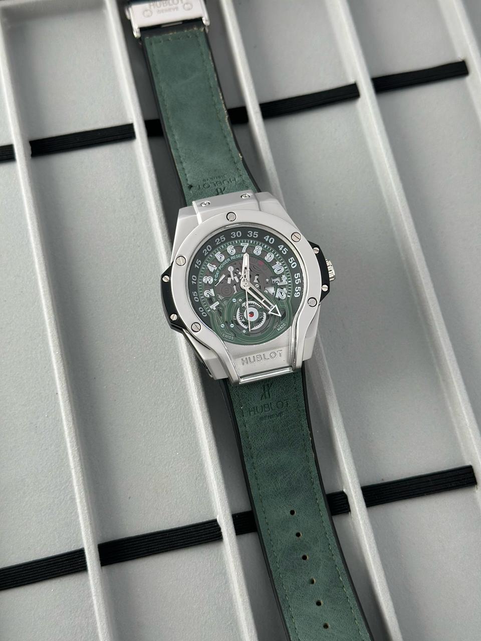 Hublot Gent’s Date Working Leather belt maurya watch