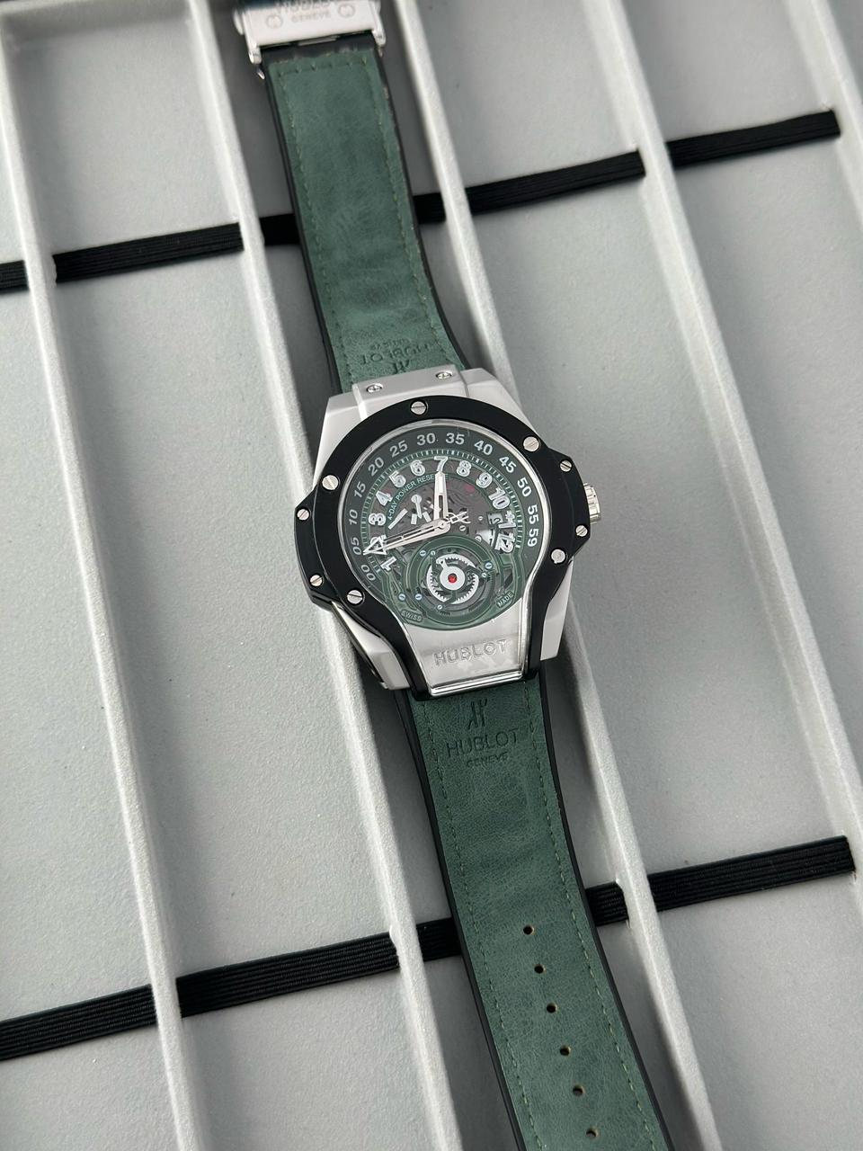 Hublot Gent’s Date Working Leather belt maurya watch
