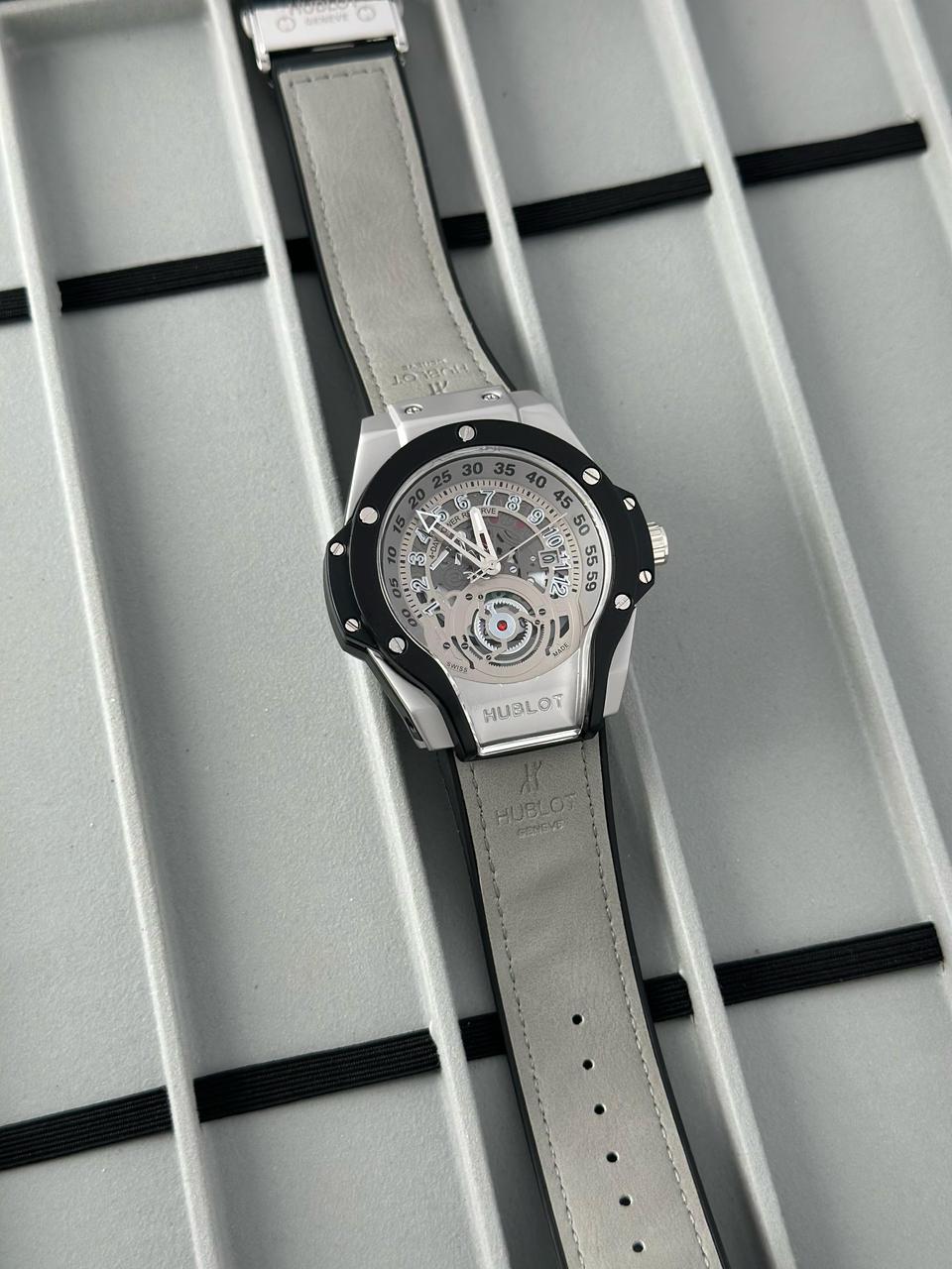 Hublot Gent’s Date Working Leather belt maurya watch