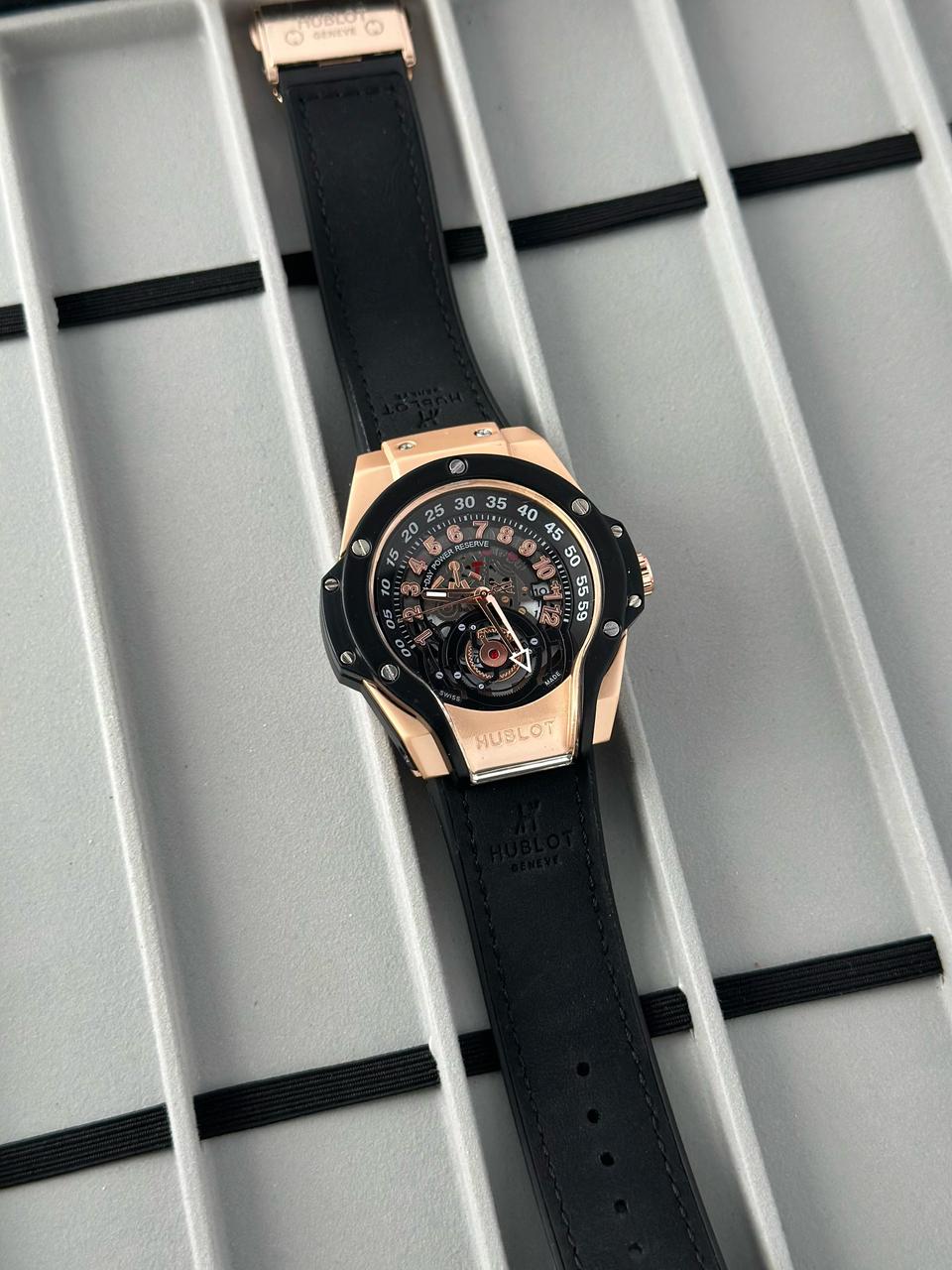 Hublot Gent’s Date Working Leather belt maurya watch