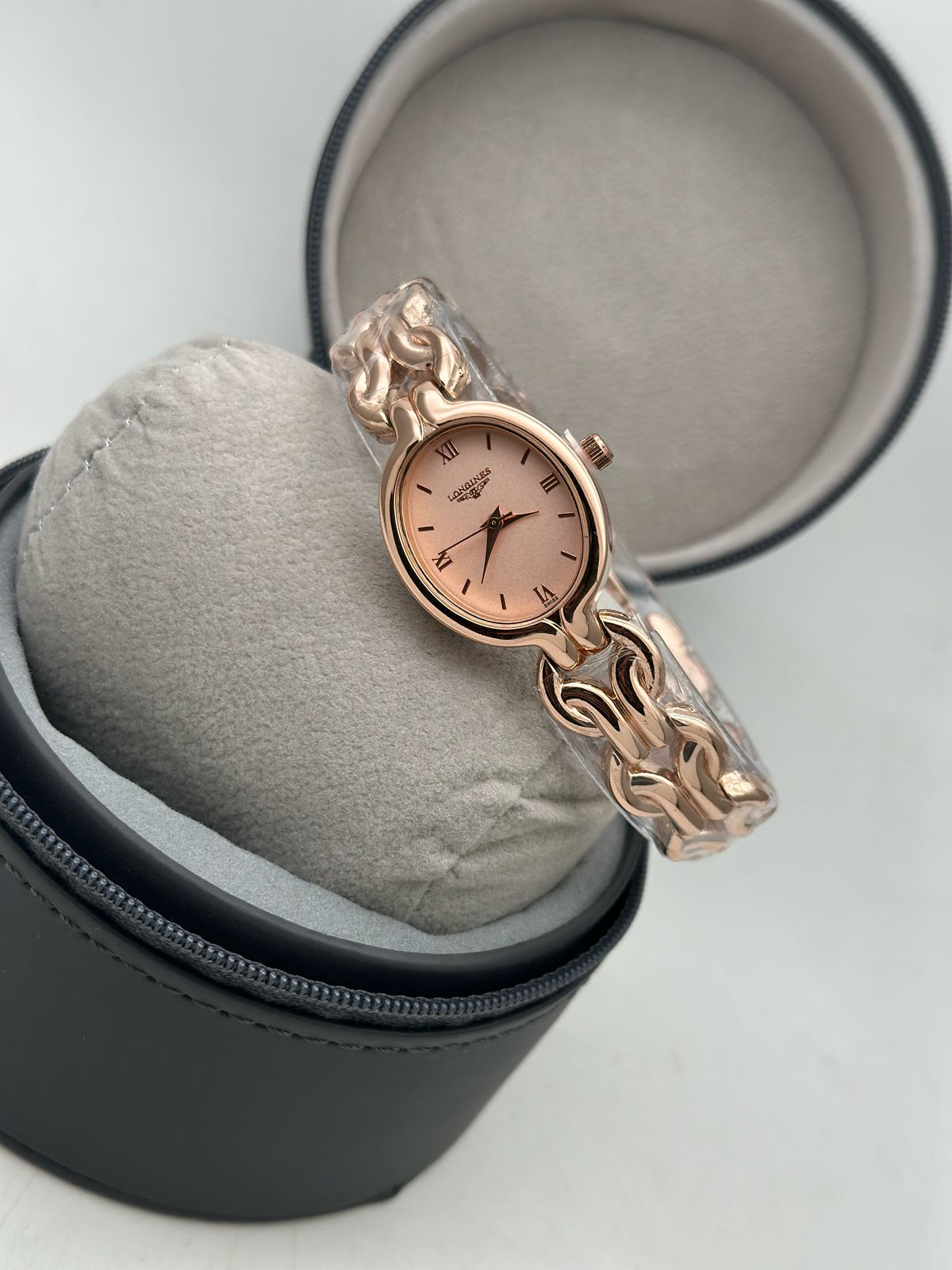 Ladies watches maurya watch